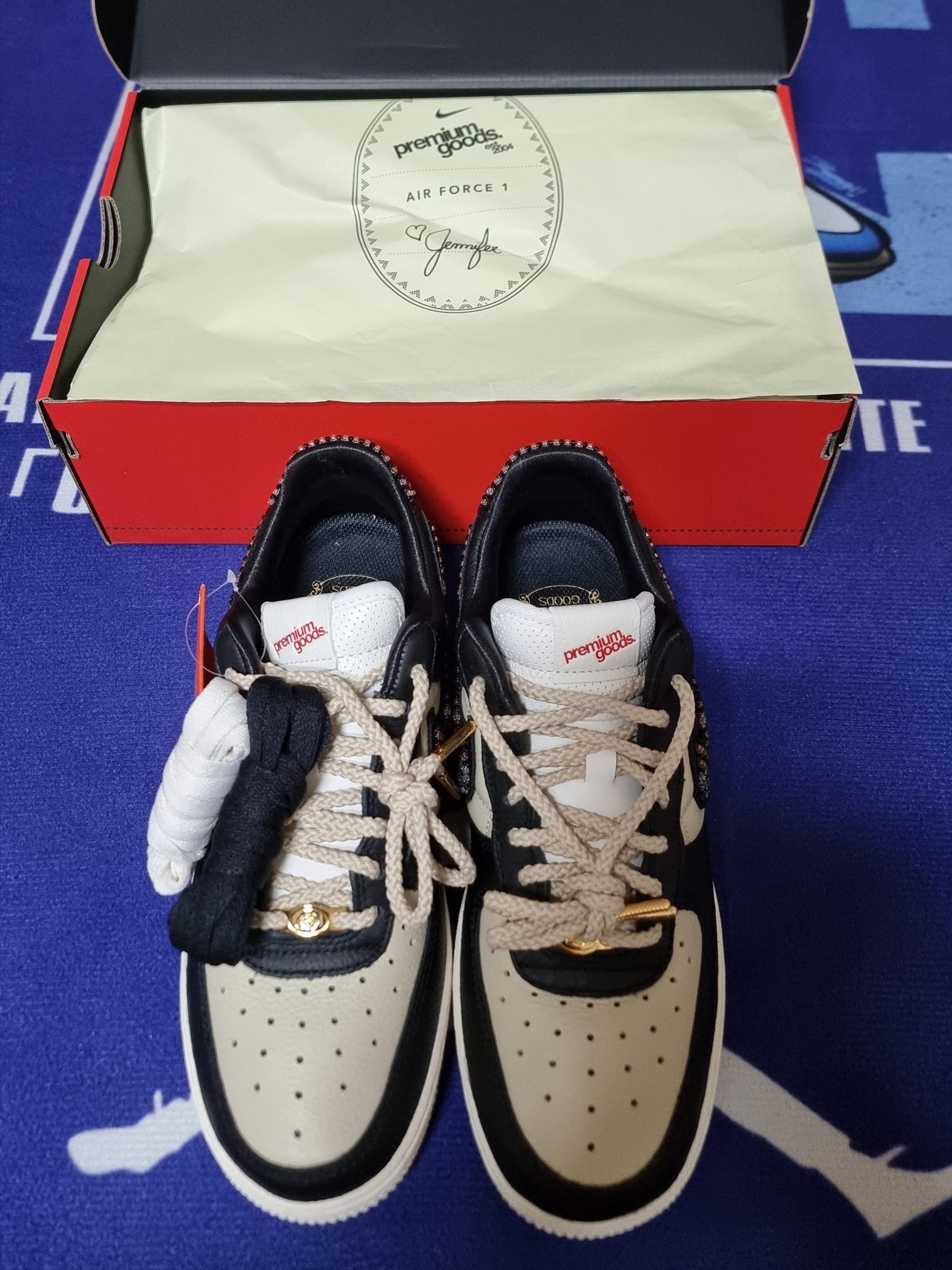 (W) Nike x Premium Goods Air Force 1 Low Black Sand 착용 스타일 - 1