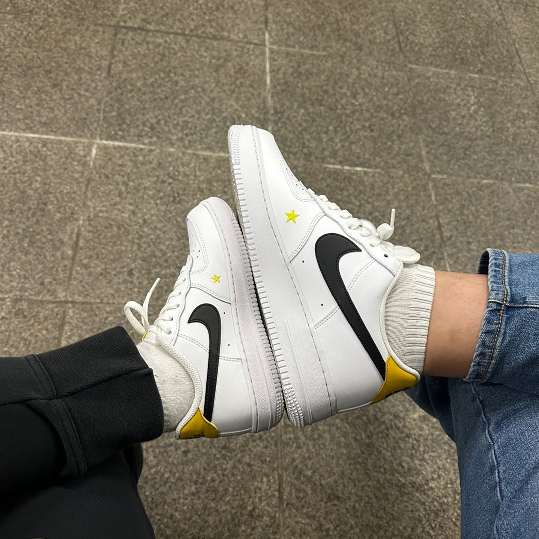 Nike Air Force 1 '07 LV8 2 Have a Nike Day, (PS) Nike Air Force 1 LV8 Have a Nike Day 착용 스타일 - 1