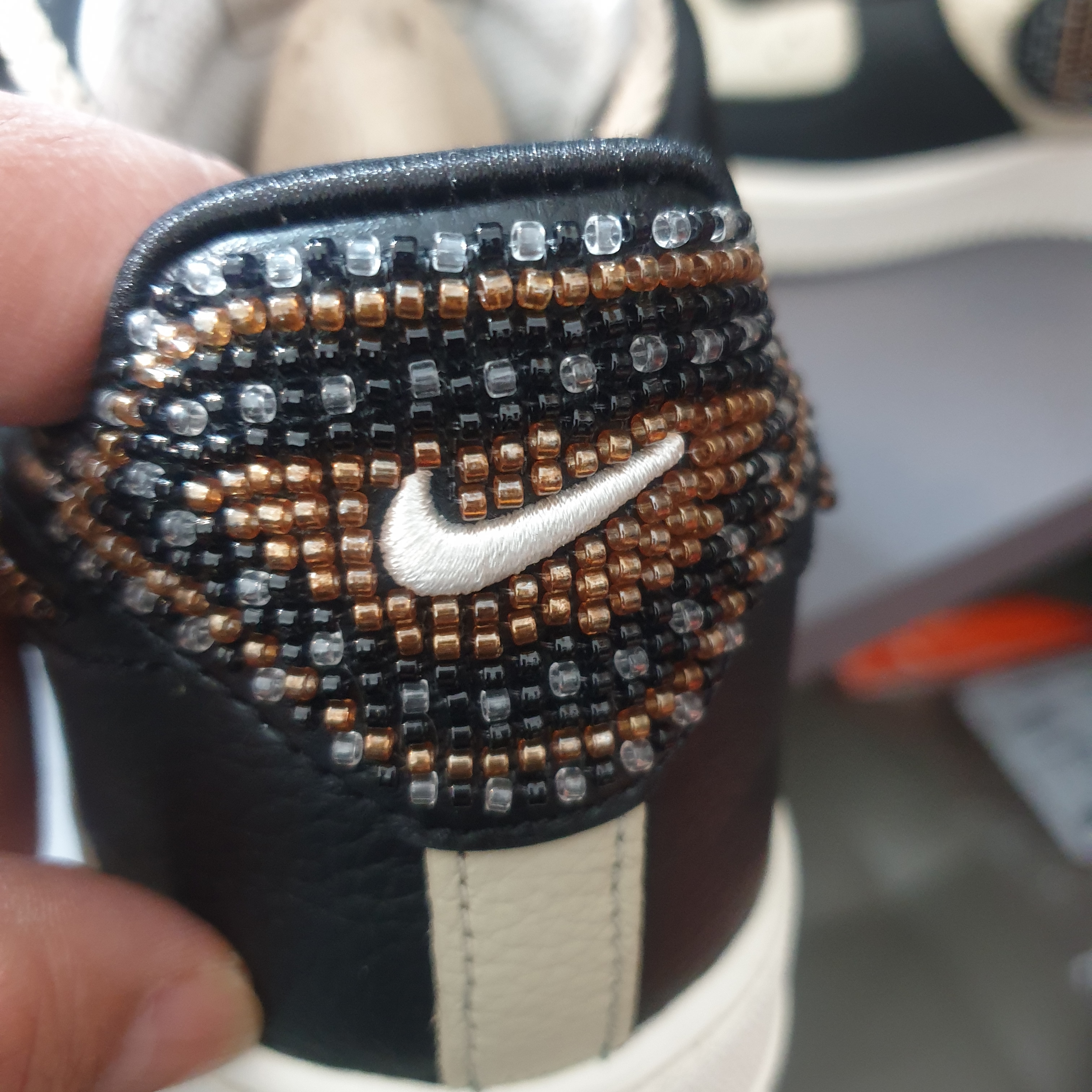 (W) Nike x Premium Goods Air Force 1 Low Black Sand 착용 스타일 - 1