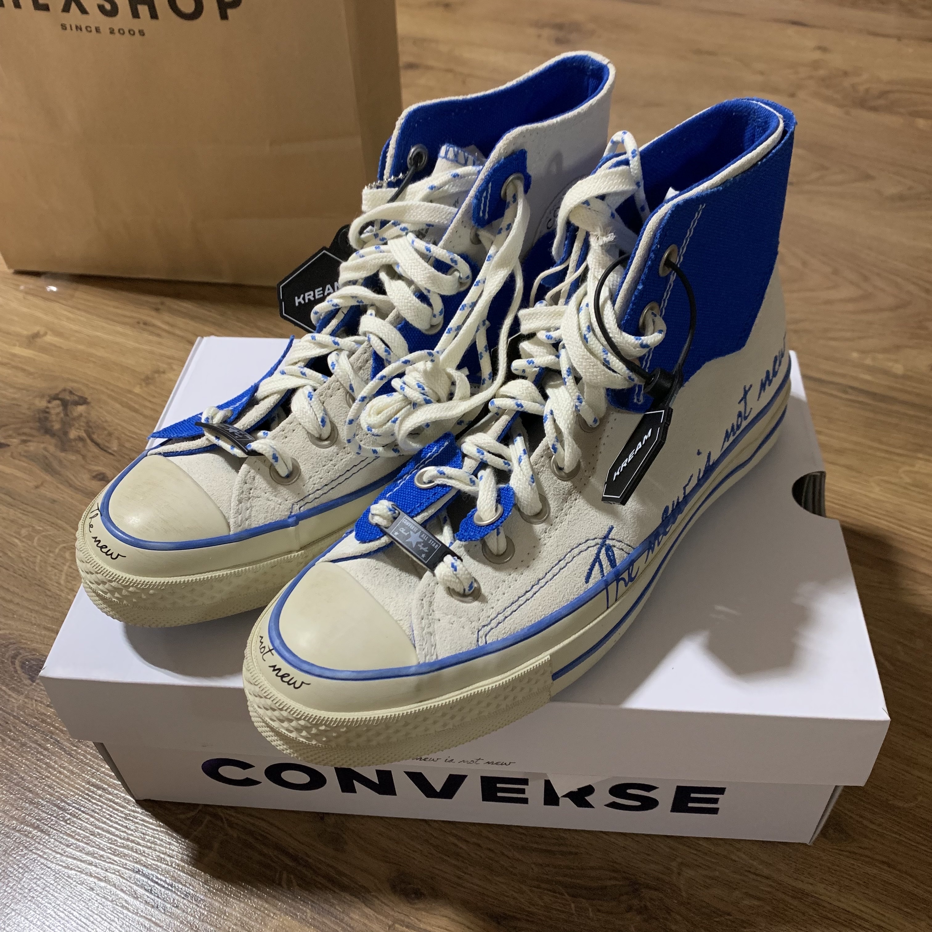 Converse x Ader Error Chuck 70 High White 착용 스타일 - 1