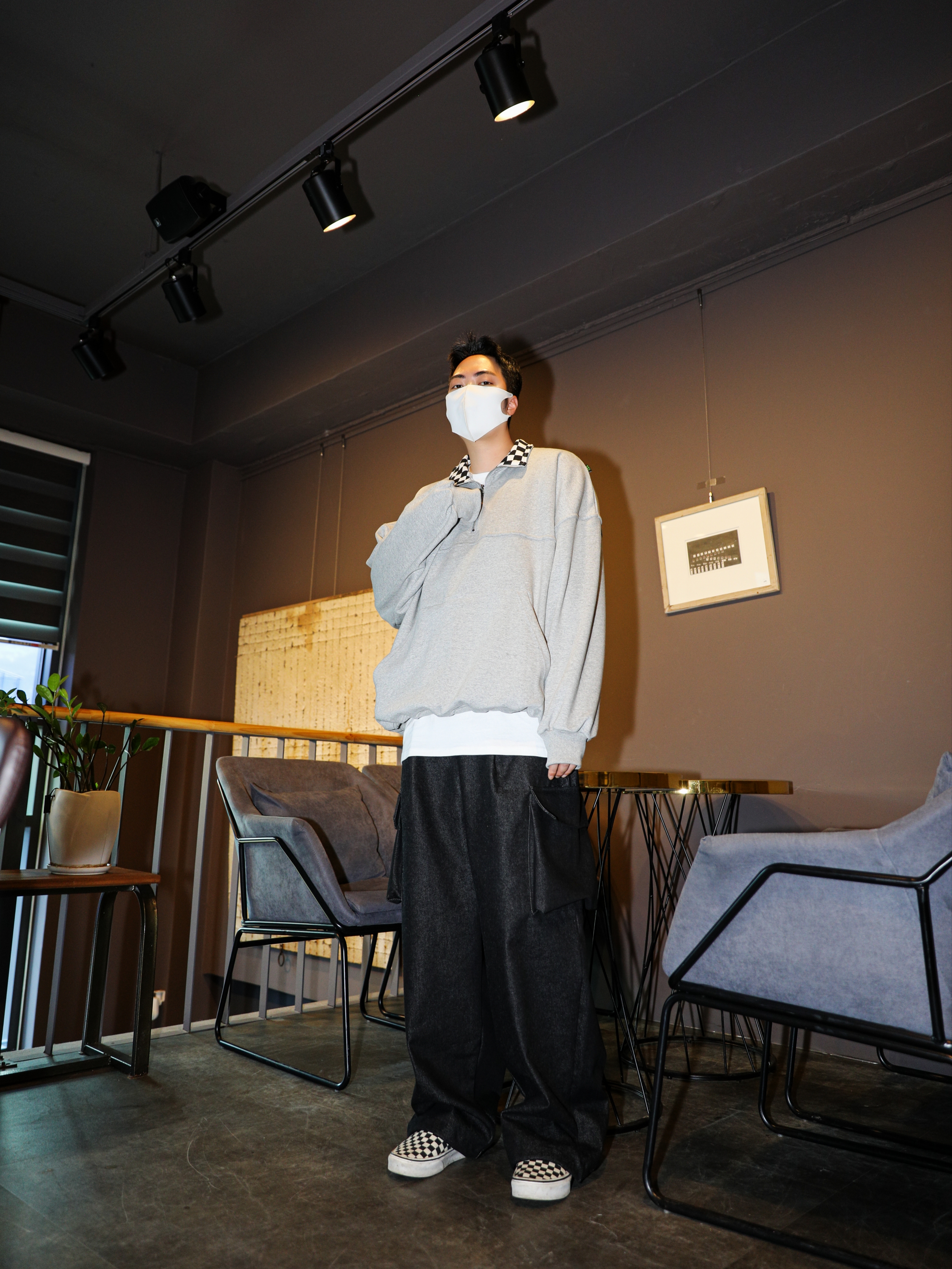 Vans Slip-On Checkerboard 착용 스타일 - 2
