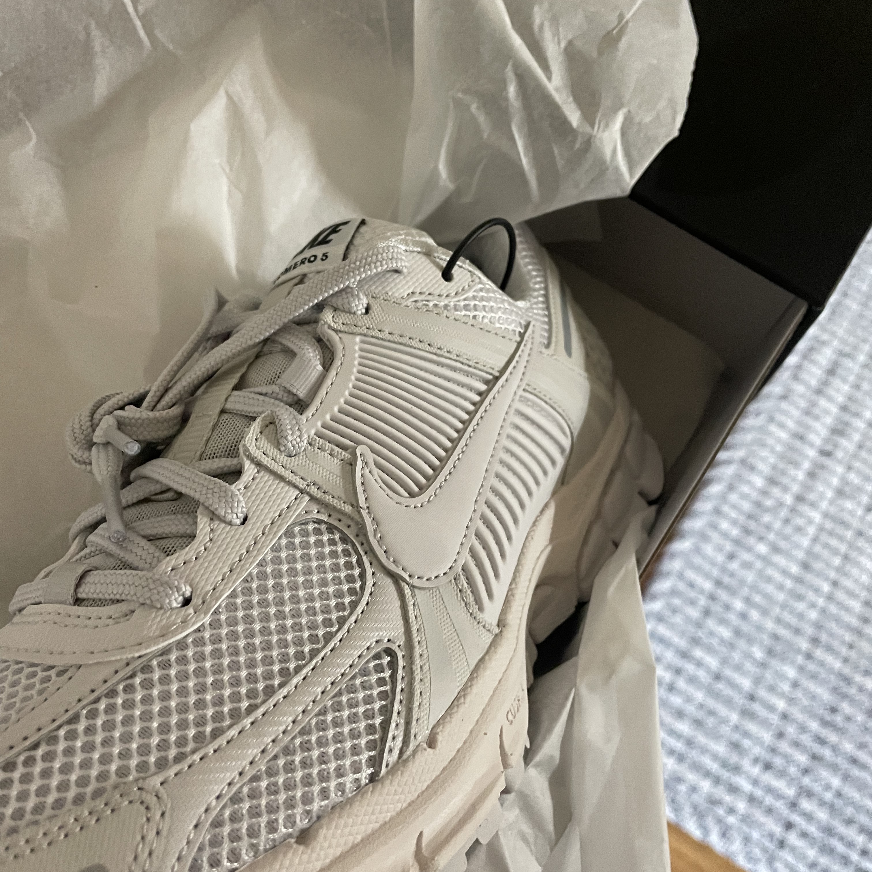 Nike Zoom Vomero 5 SP Vast Grey 2023 착용 스타일