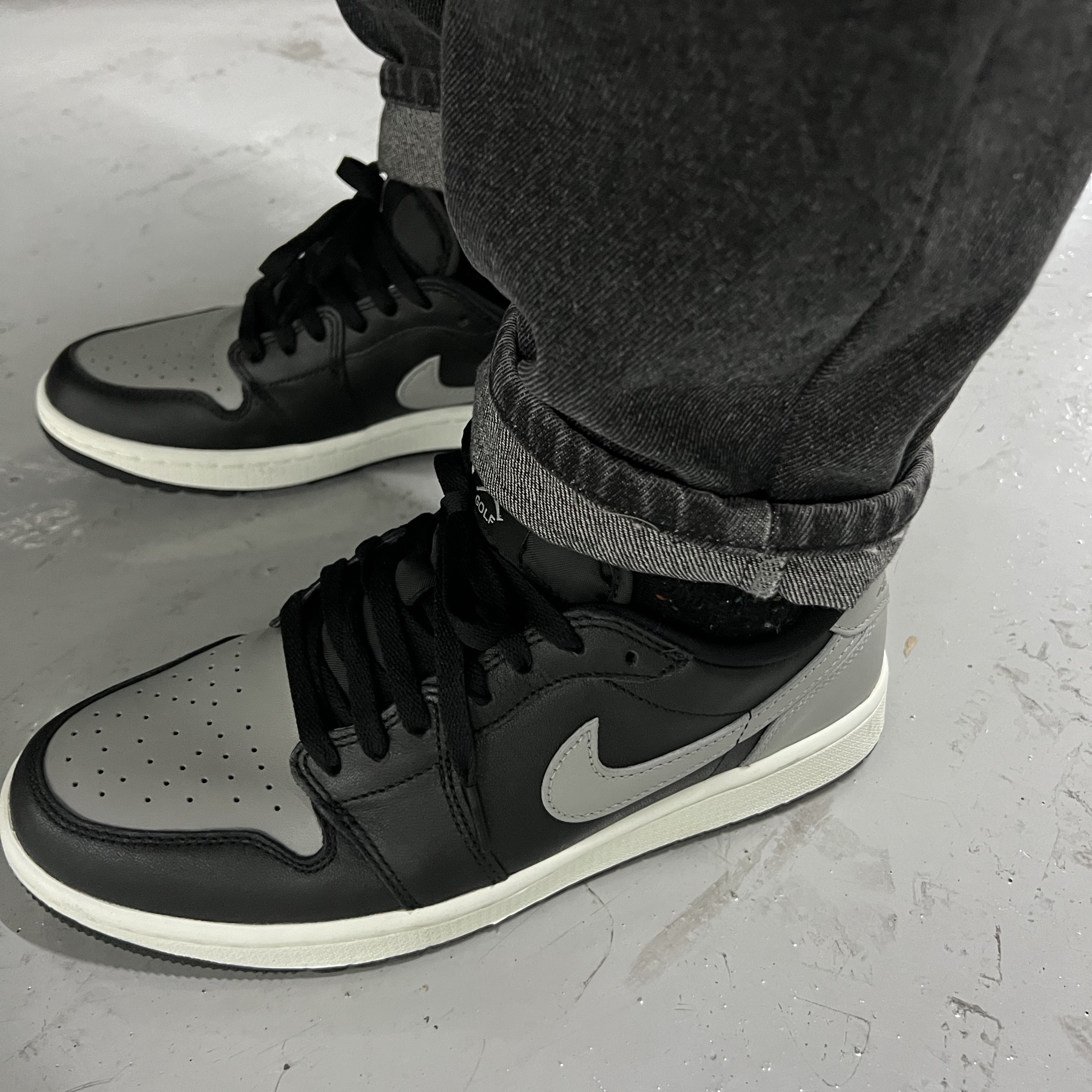 Jordan 1 Low Golf Shadow 착용 스타일 - 2