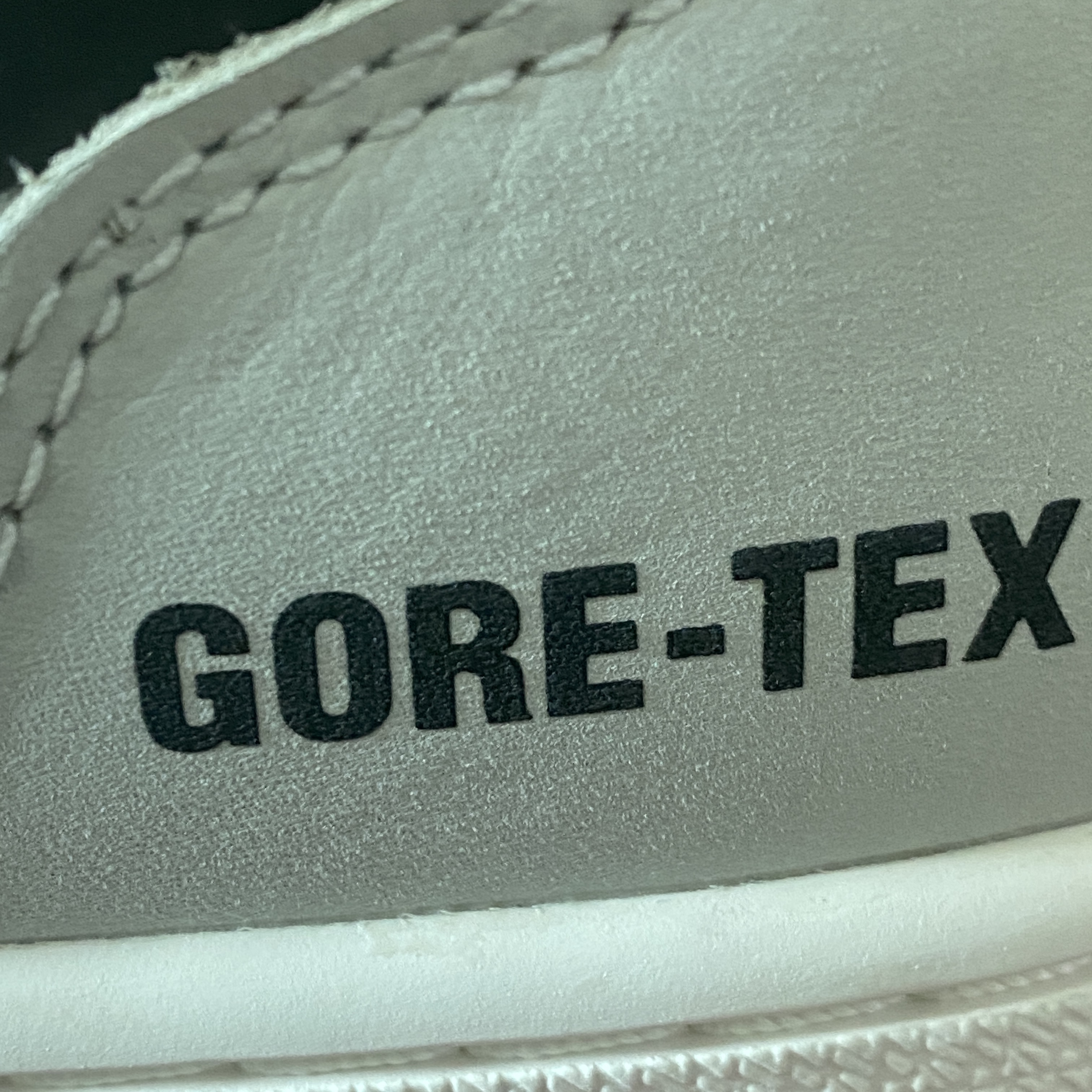 Jordan 1 Element Gore-Tex Sail 착용 스타일 - 3