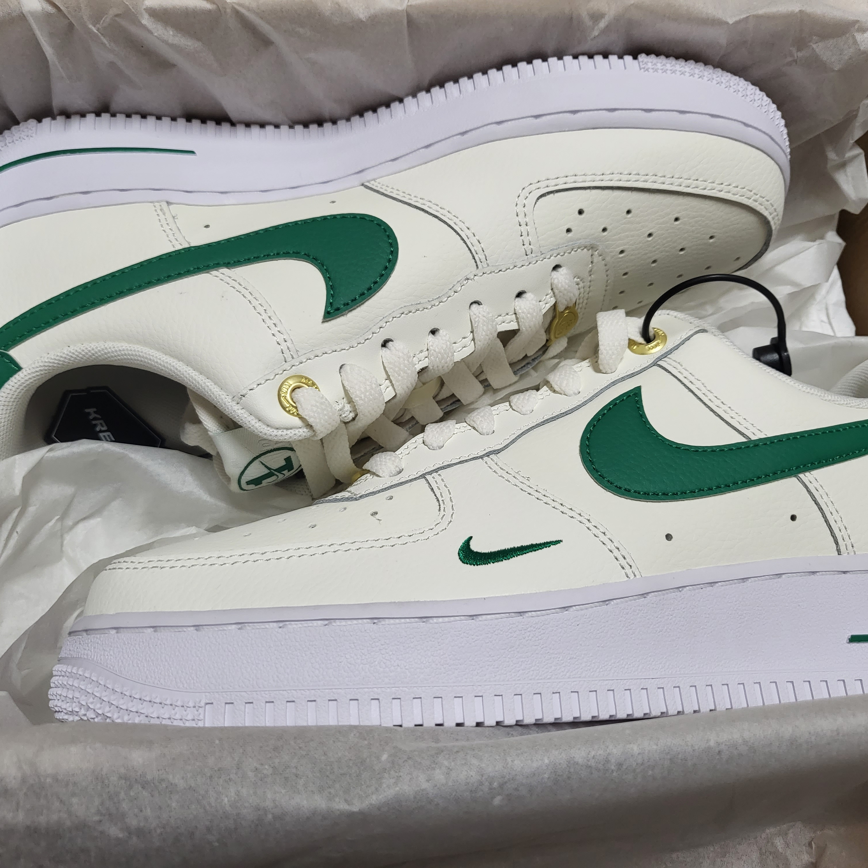 Nike Air Force 1 '07 LV8 40th Anniversary Join Forces Sail Malachite 착용 스타일