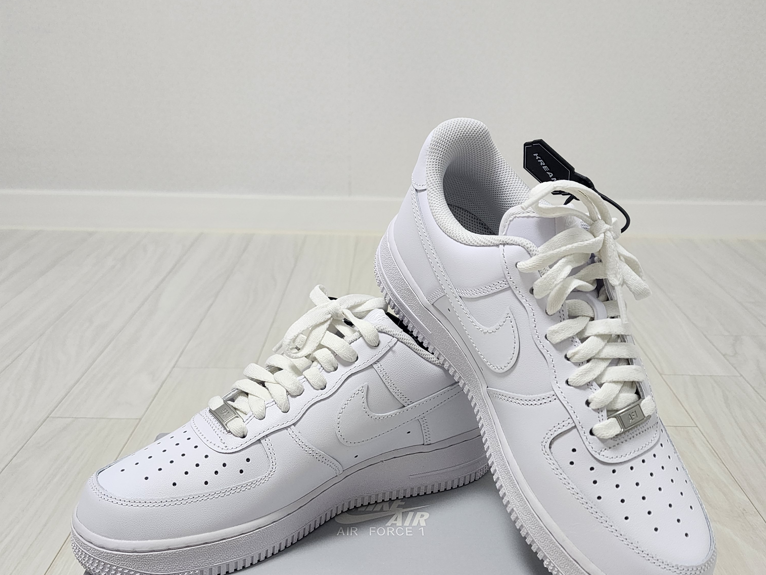 Nike Air Force 1 '07 Low White 착용 스타일