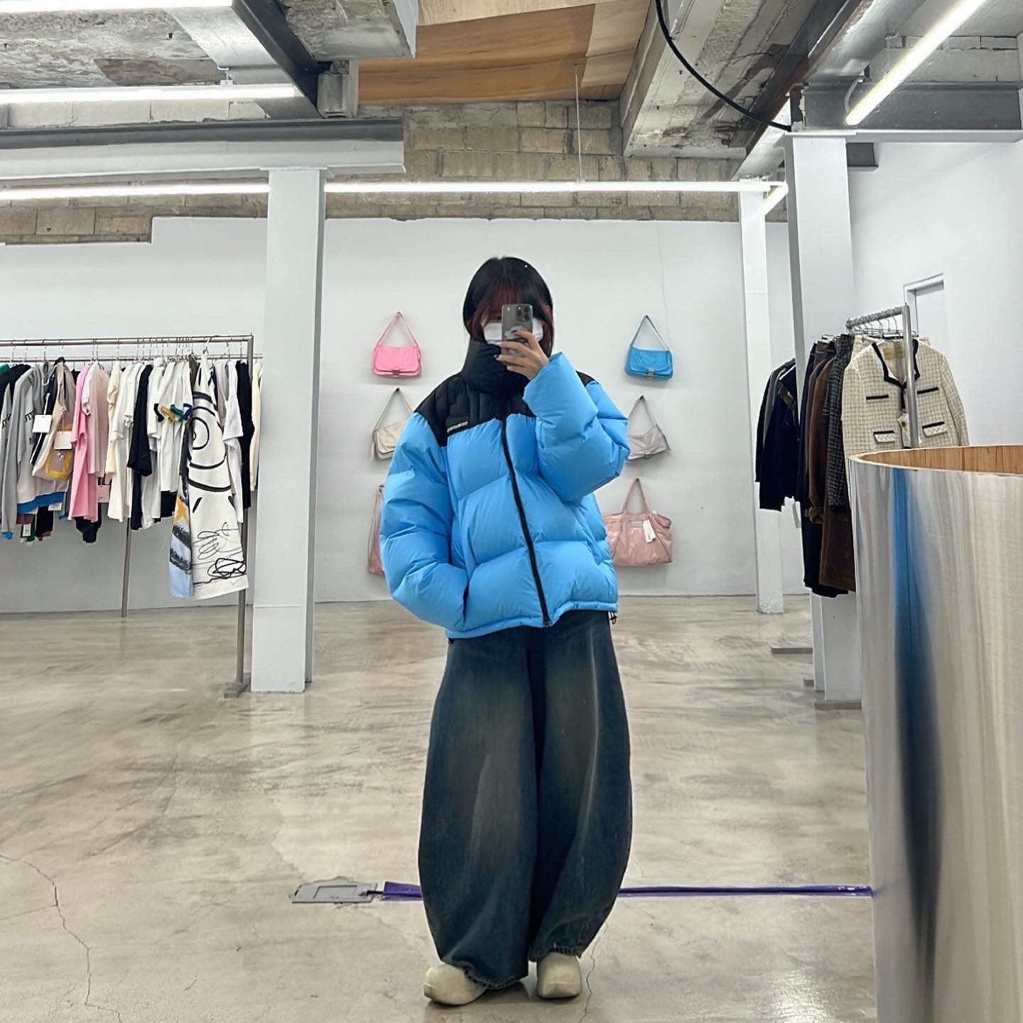 The Museum Visitor Heart Stitched Puffer Down Jacket Sky Blue - 22FW 착용 스타일