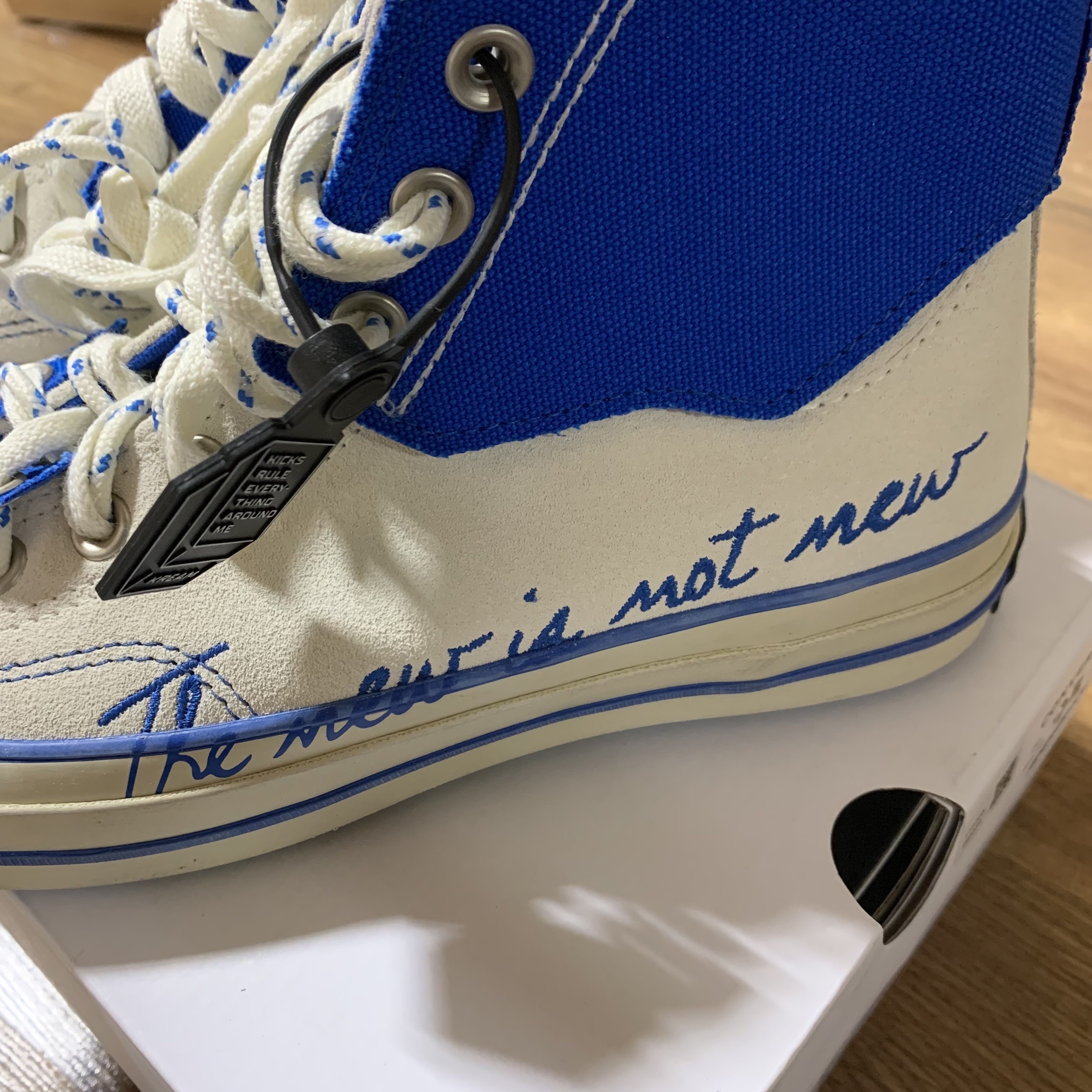 Converse x Ader Error Chuck 70 High White 착용 스타일 - 2