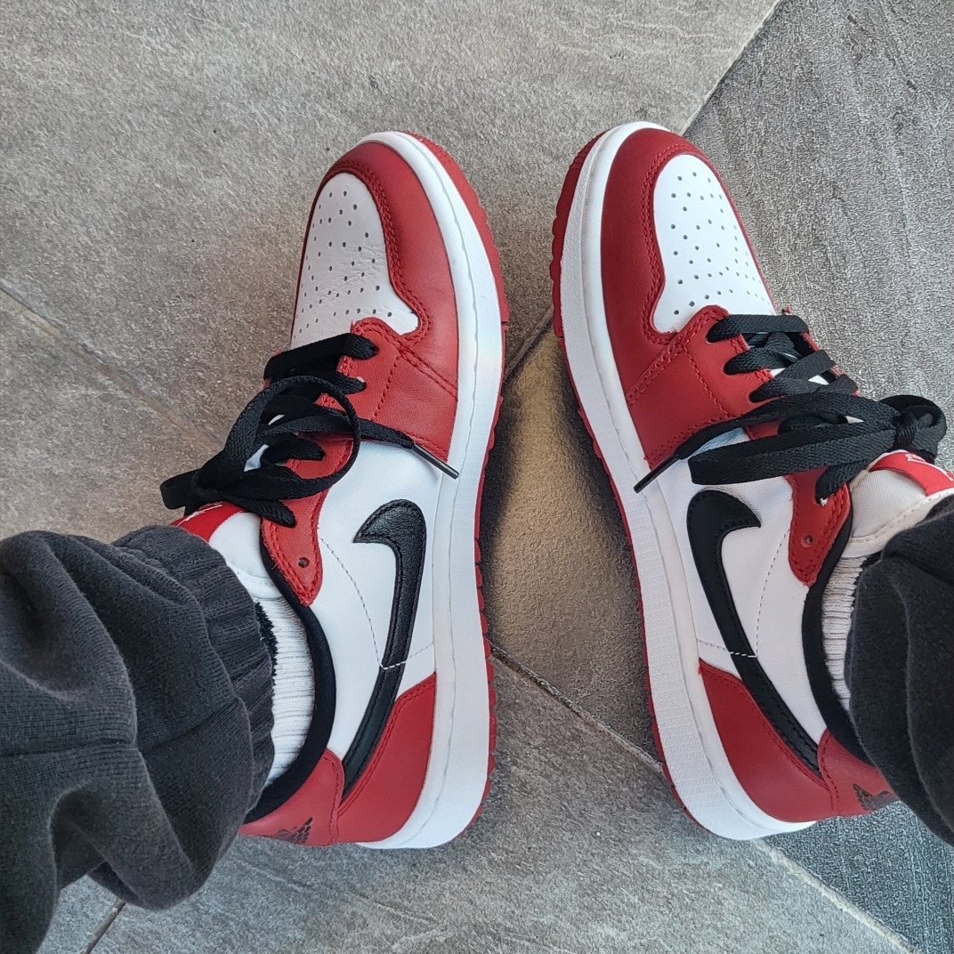 Jordan 1 Low Golf Chicago 착용 스타일 - 2