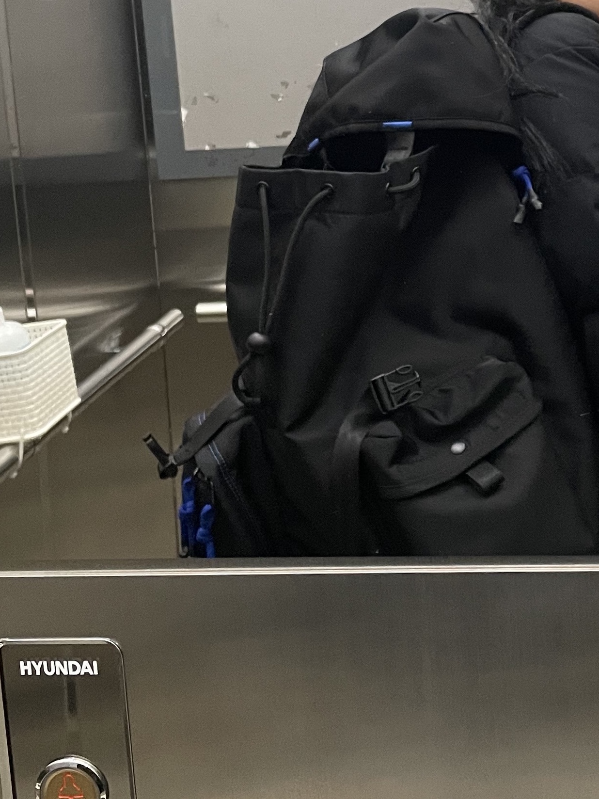 Ader Error x Zara Backpack Black, Zara x Ader Error Sneakers Black 착용 스타일 - 2