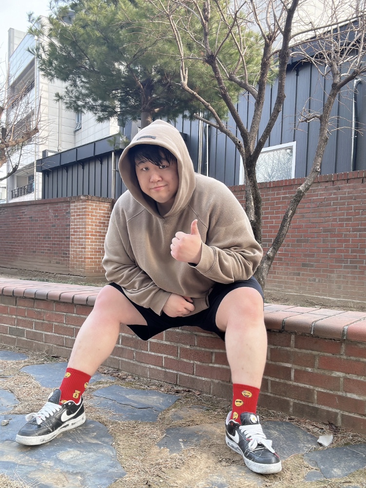 Essentials Pull-Over Hoodie Harvest - 21FW, Nike x Peaceminusone Air Force 1 Low Para-Noise 착용 스타일