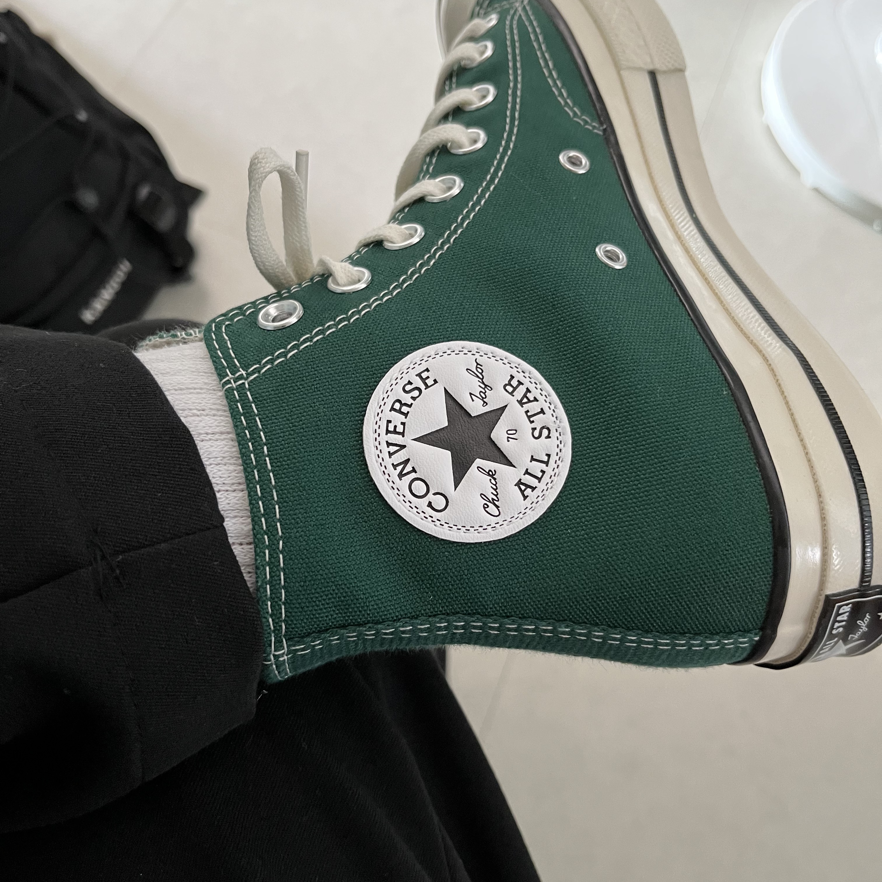 Converse Chuck 70 High Midnight Clover 착용 스타일 - 2