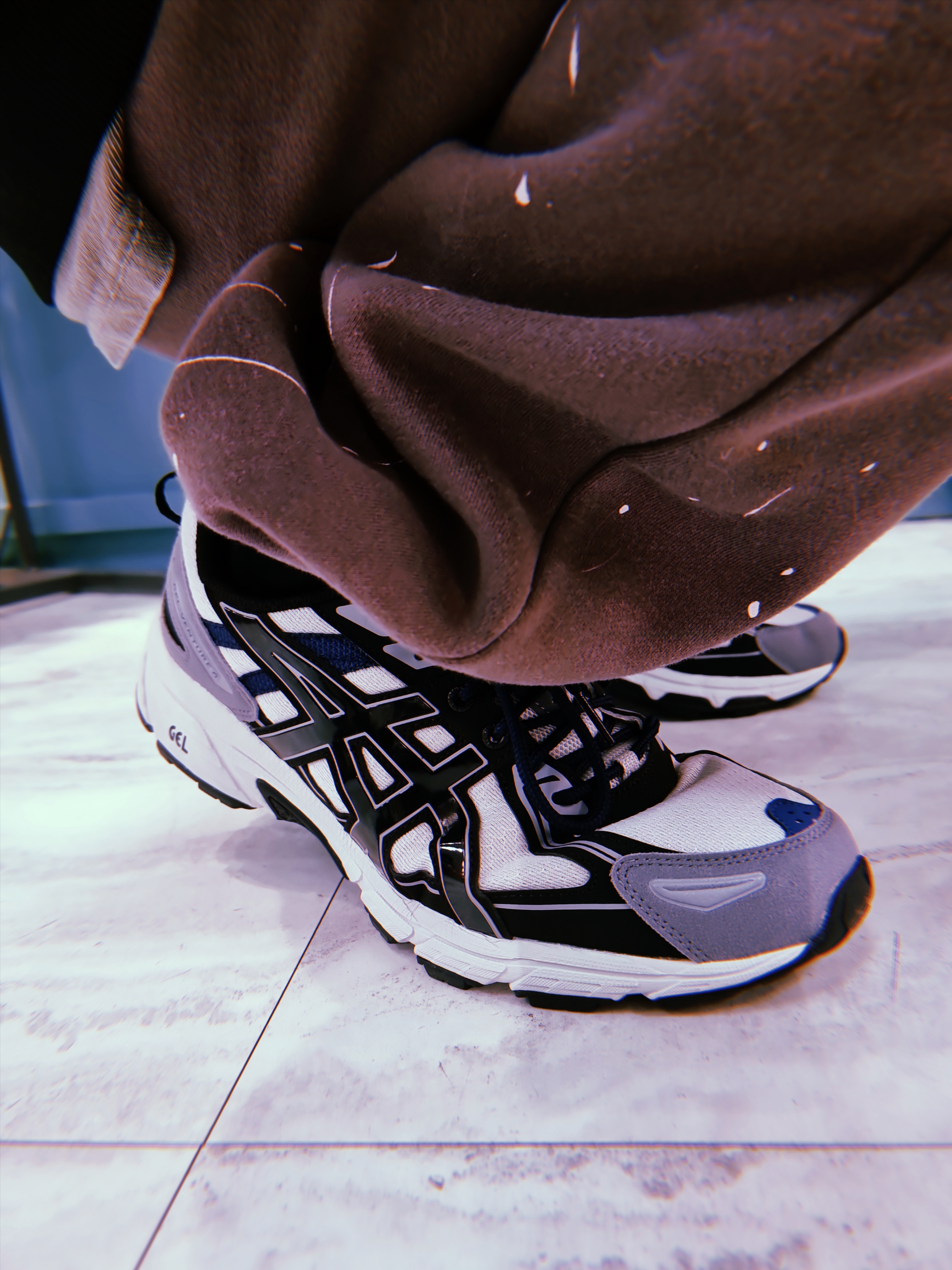 Asics Gel-Venture 6 SPS Glacier Grey 착용 스타일 - 2