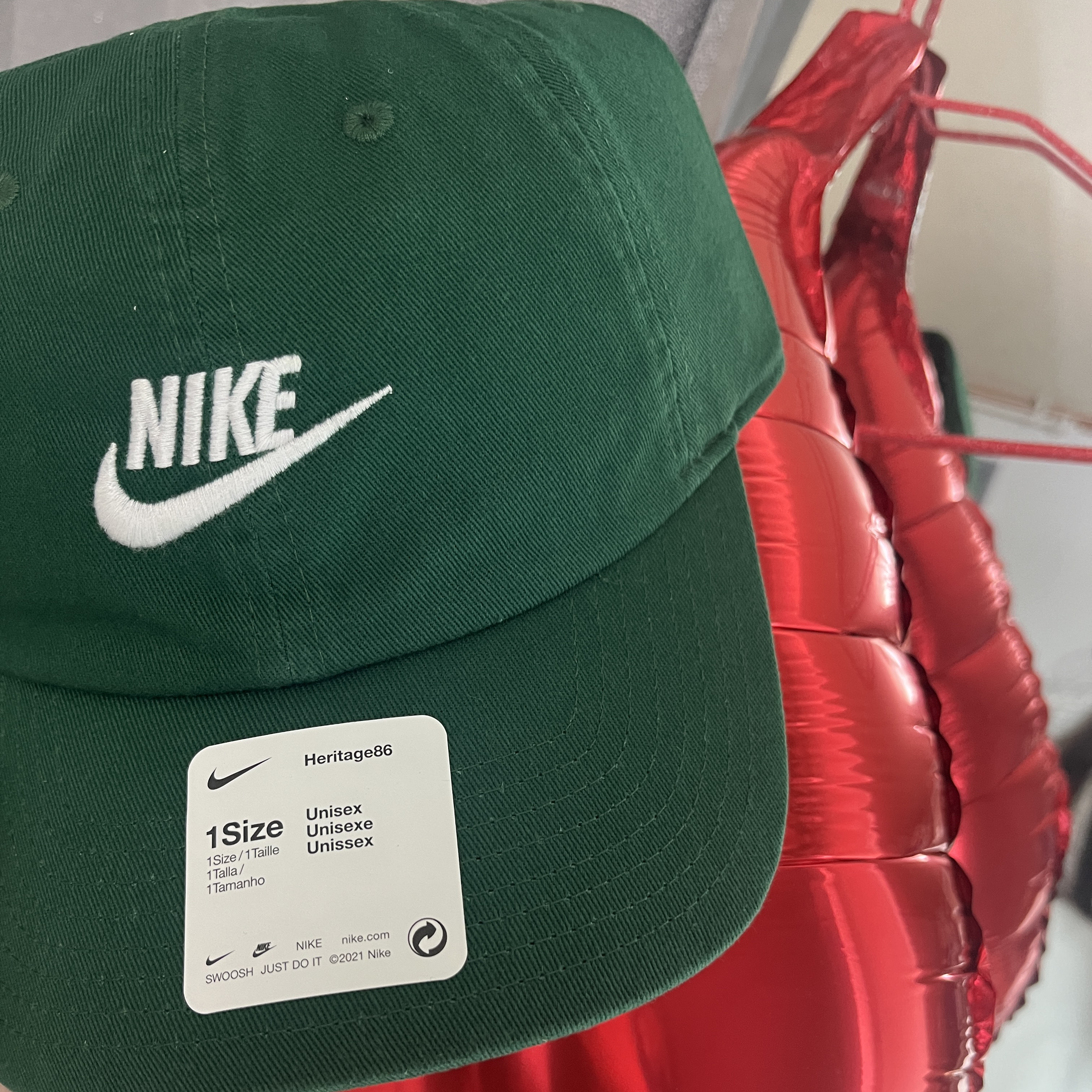 Nike Heritage 86 Futura Washed Cap Gorge Green 착용 스타일