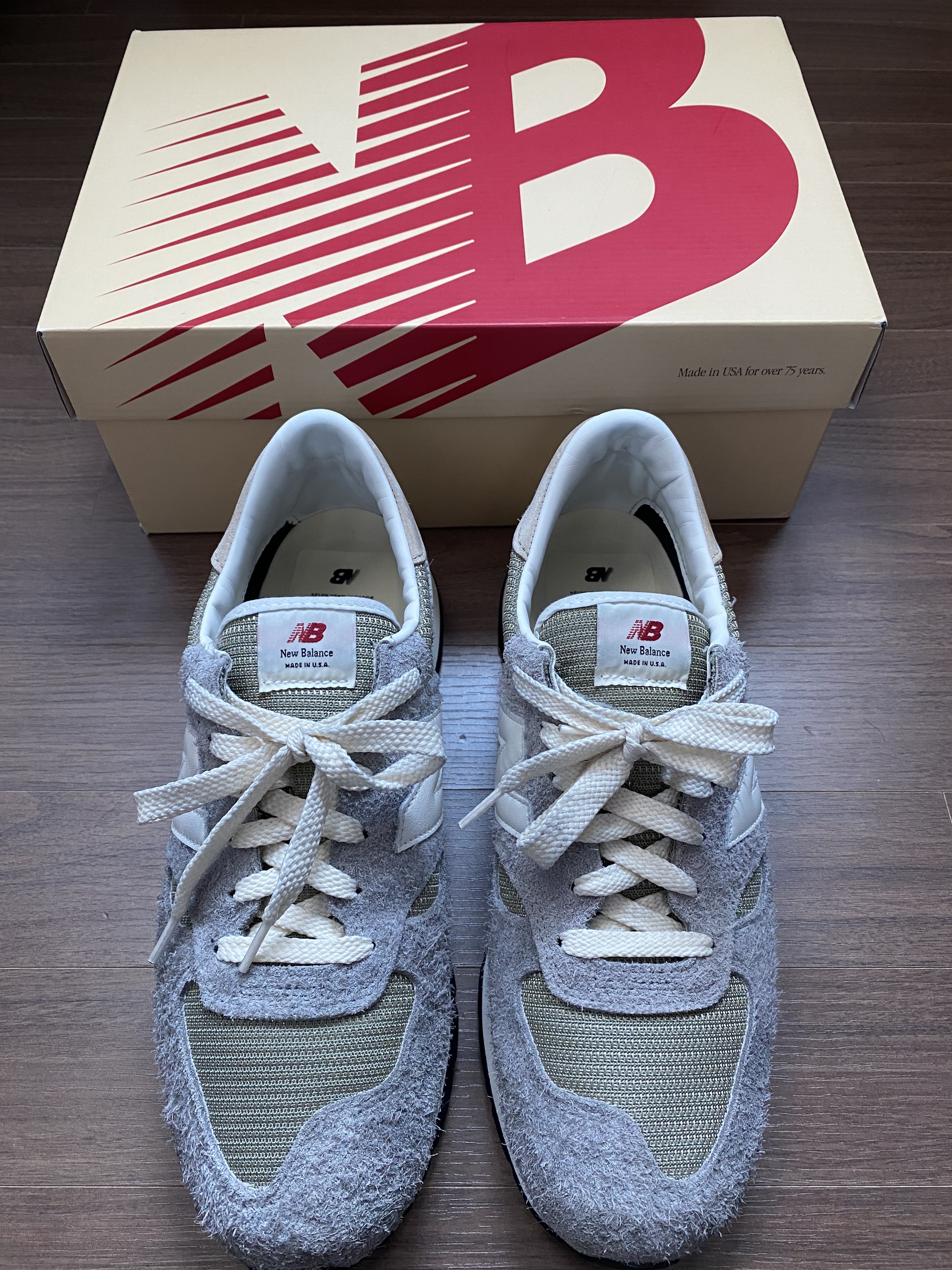 New Balance 990v1 Made in USA Marblehead Incense 착용 스타일