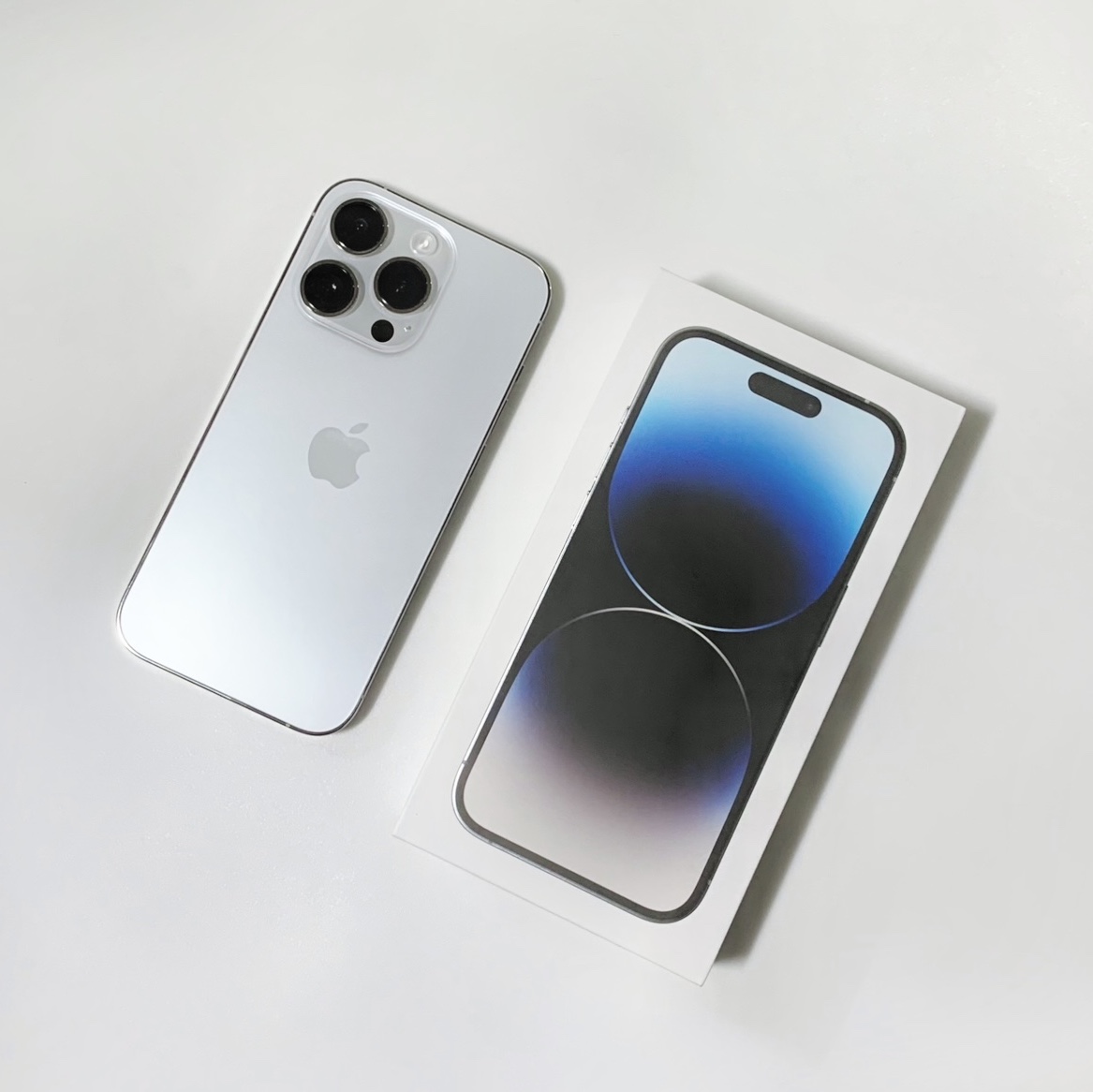 Apple iPhone 14 Pro 256GB Silver (Korean Ver.) 착용 스타일