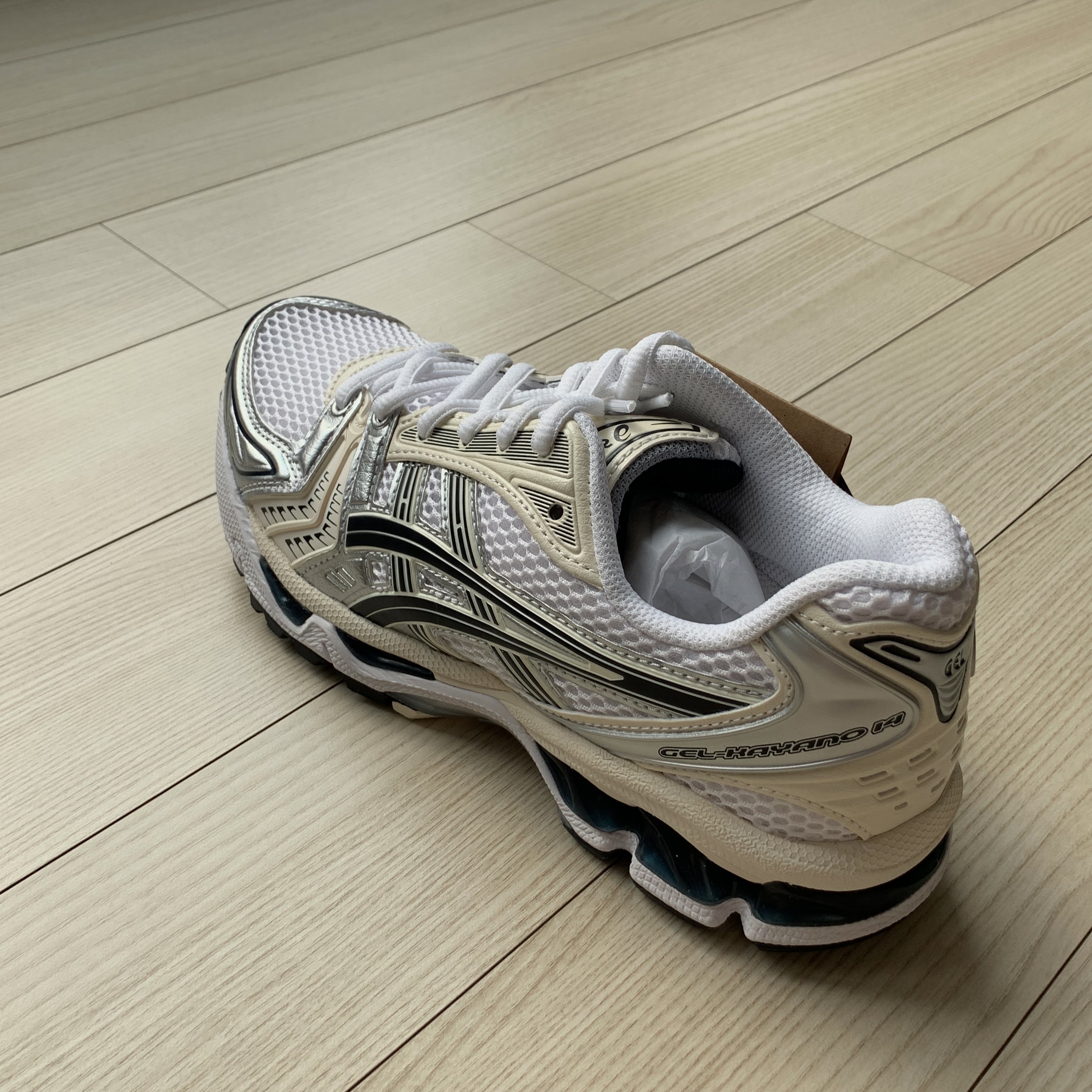 (W) Asics Gel-Kayano 14 White Midnight 착용 스타일 - 1