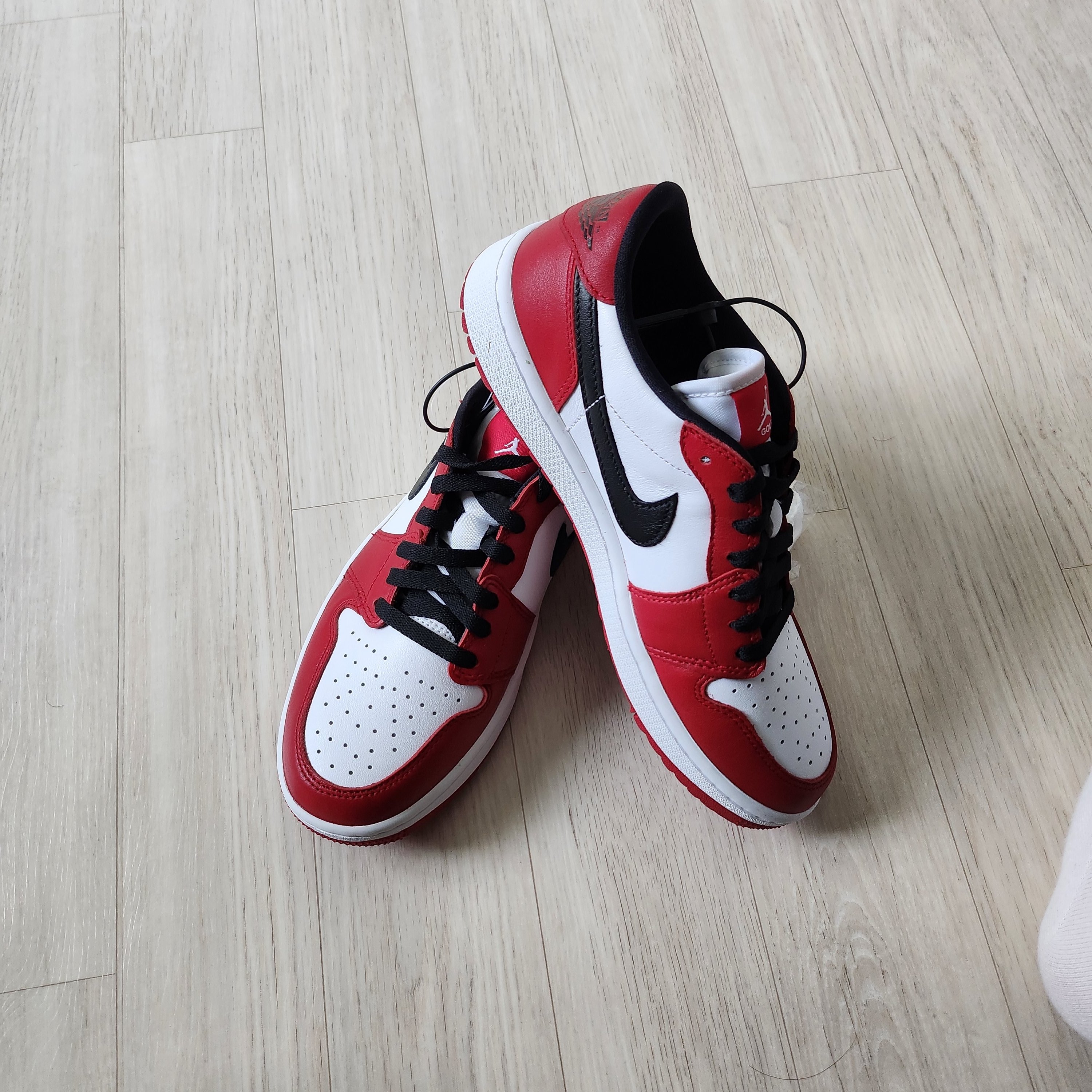 Jordan 1 Low Golf Chicago 착용 스타일