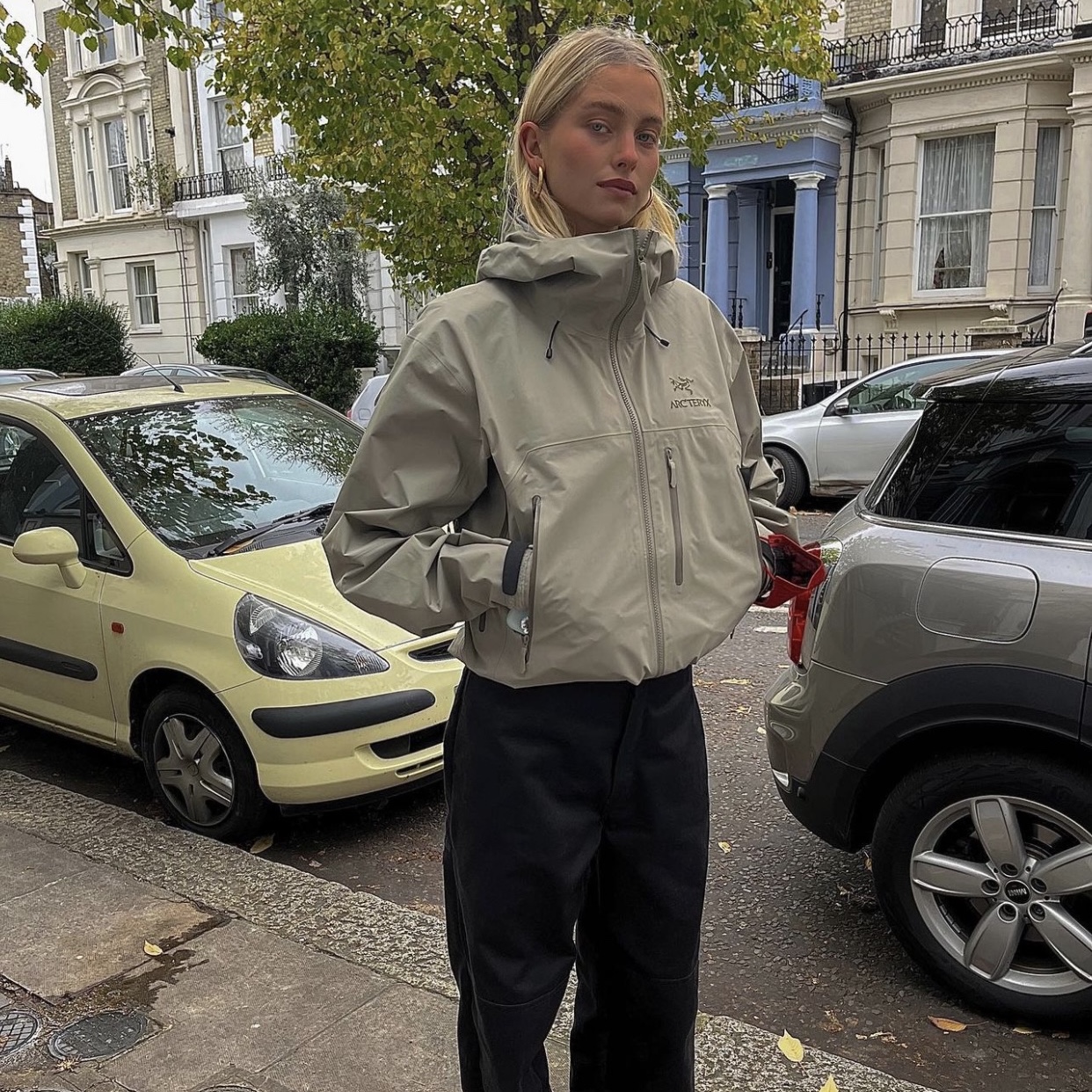 Arc'teryx Beta SV Jacket Distortion 착용 스타일 - 3