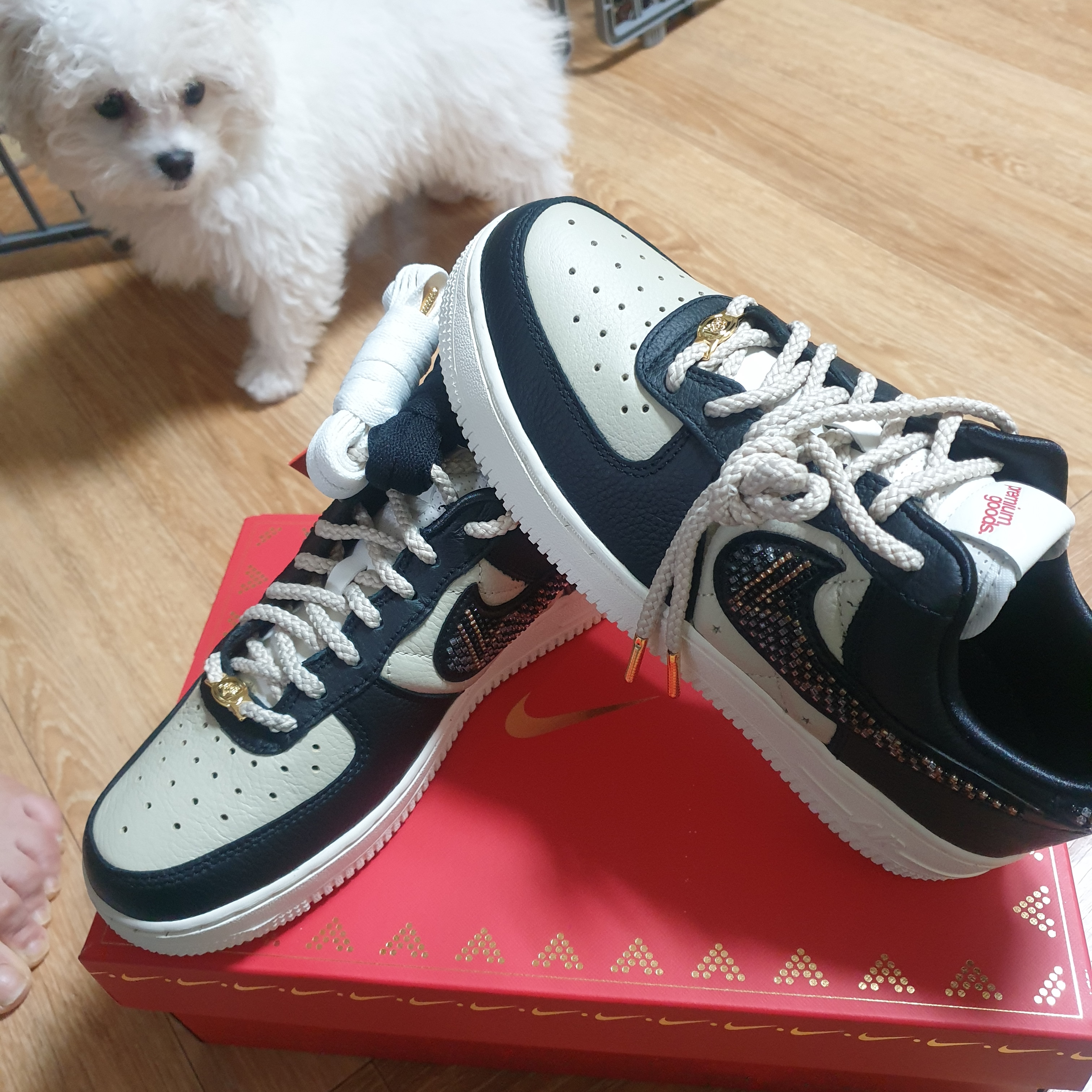 (W) Nike x Premium Goods Air Force 1 Low Black Sand 착용 스타일