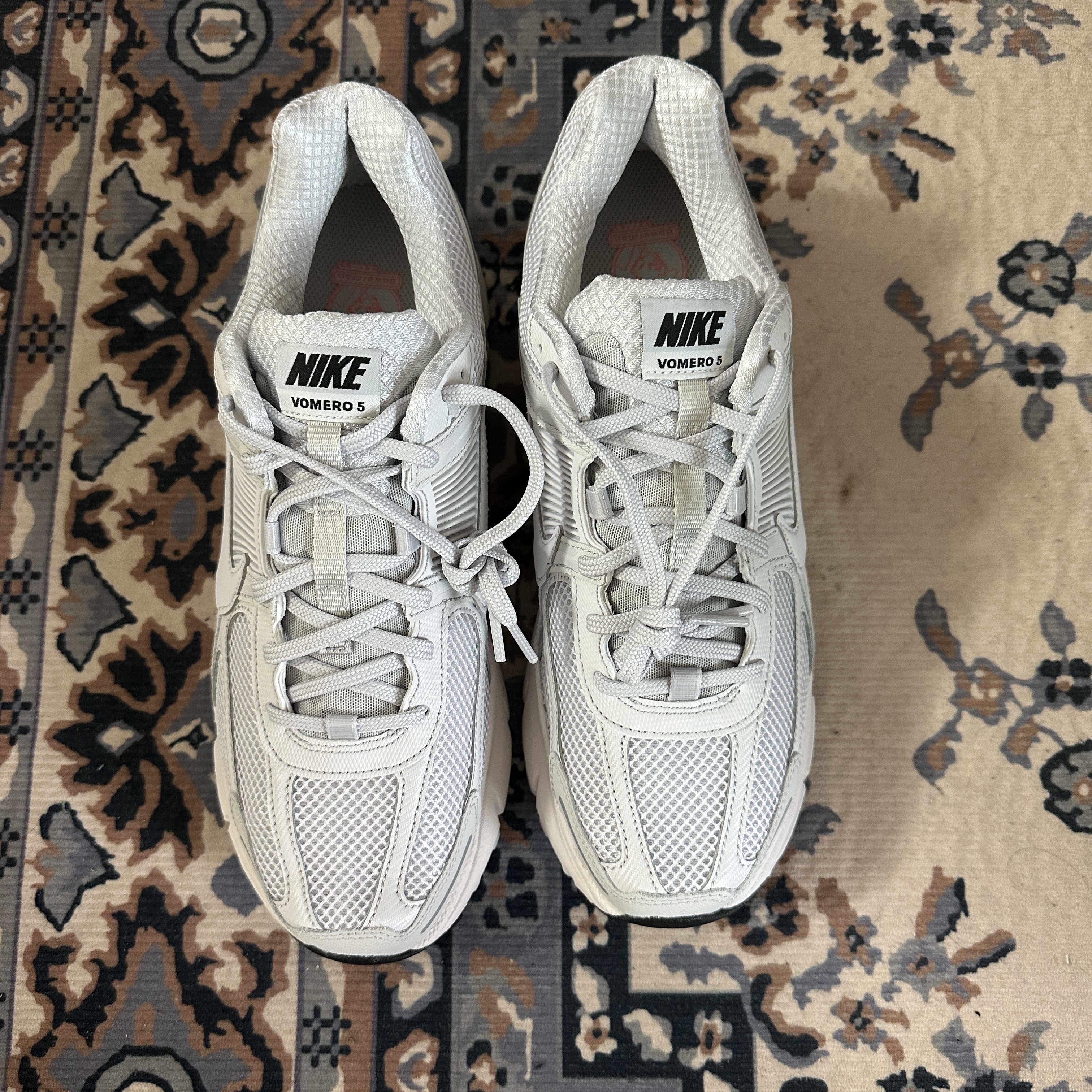 Nike Zoom Vomero 5 SP Vast Grey 2023 착용 스타일 - 1
