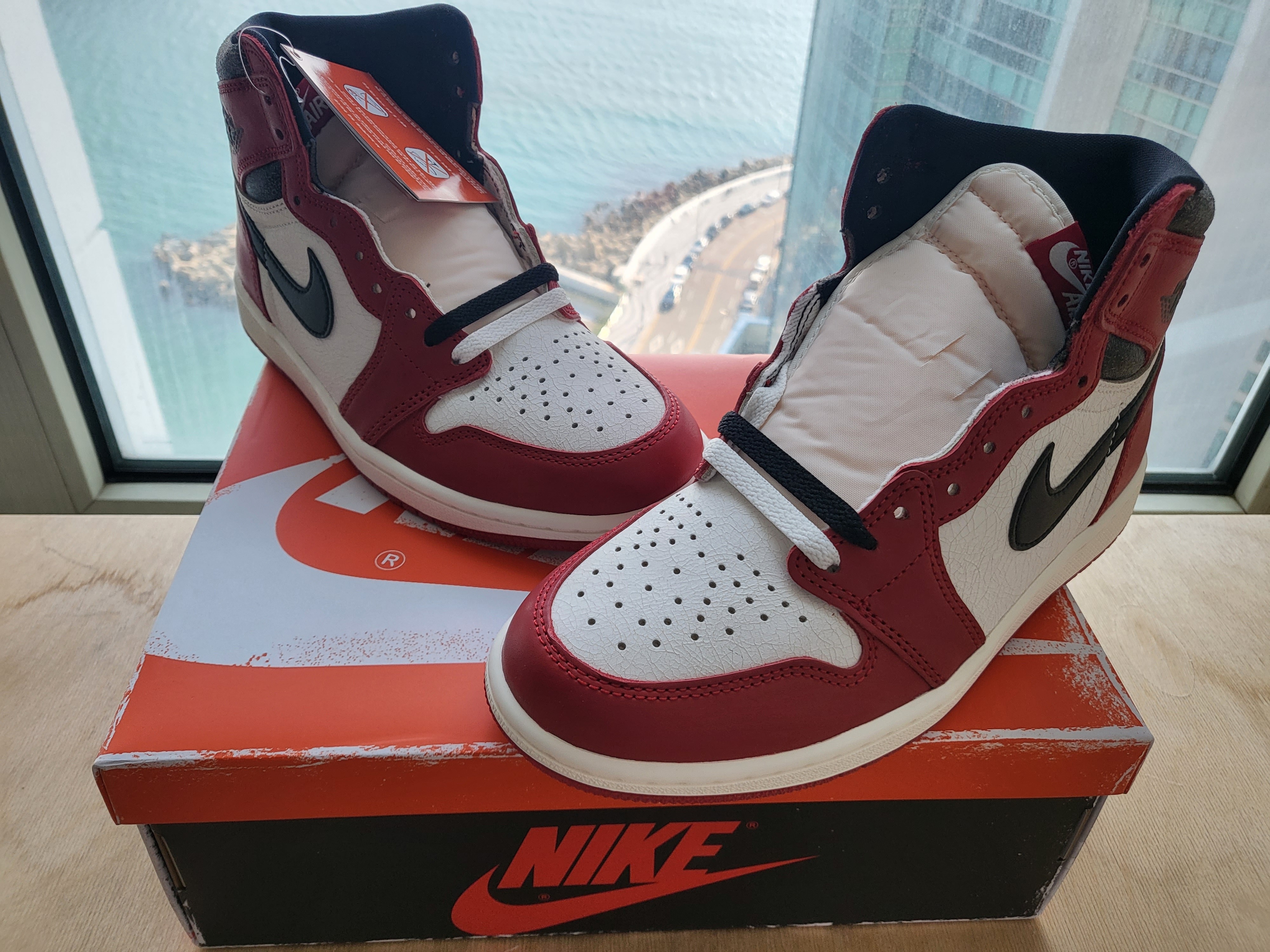 Jordan 1 Retro High OG Chicago 2022 착용 스타일 - 1