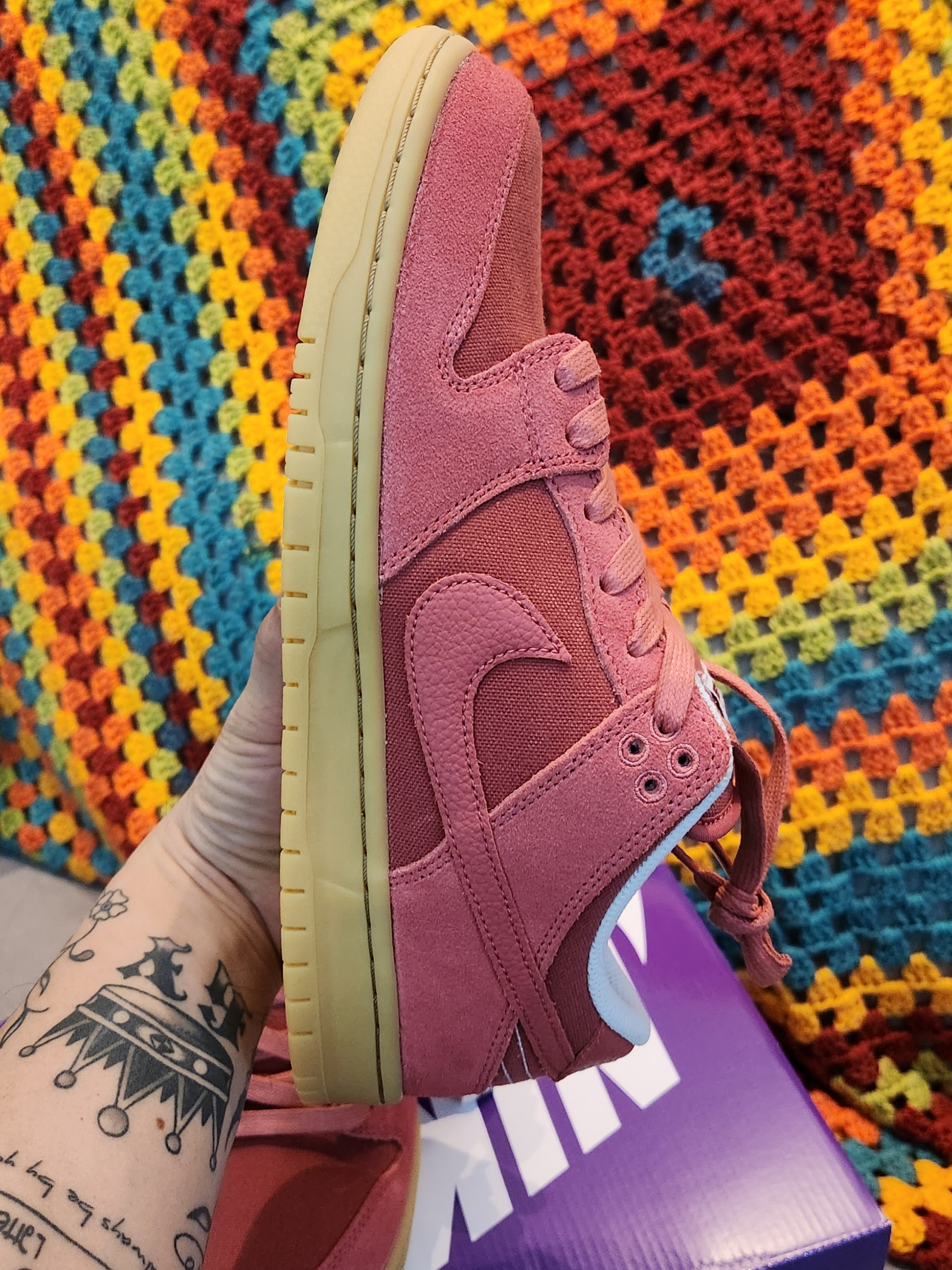 Nike SB Dunk Low Adobe 착용 스타일 - 4