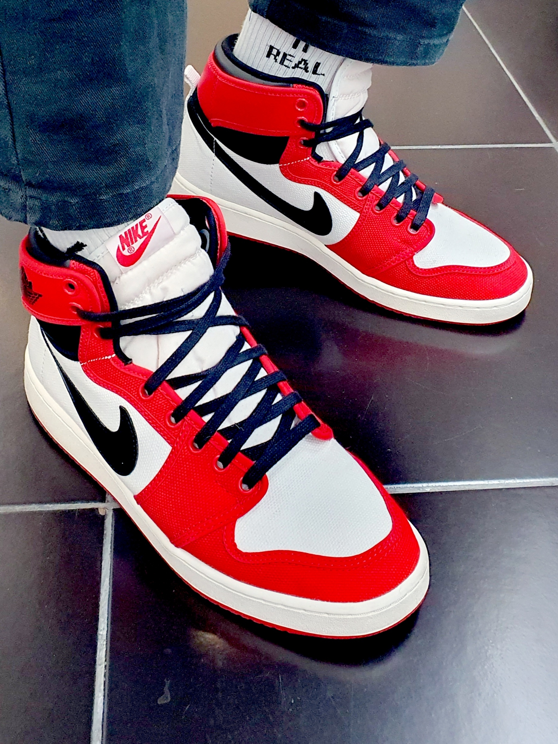 Jordan 1 KO Chicago 2021 착용 스타일 - 1