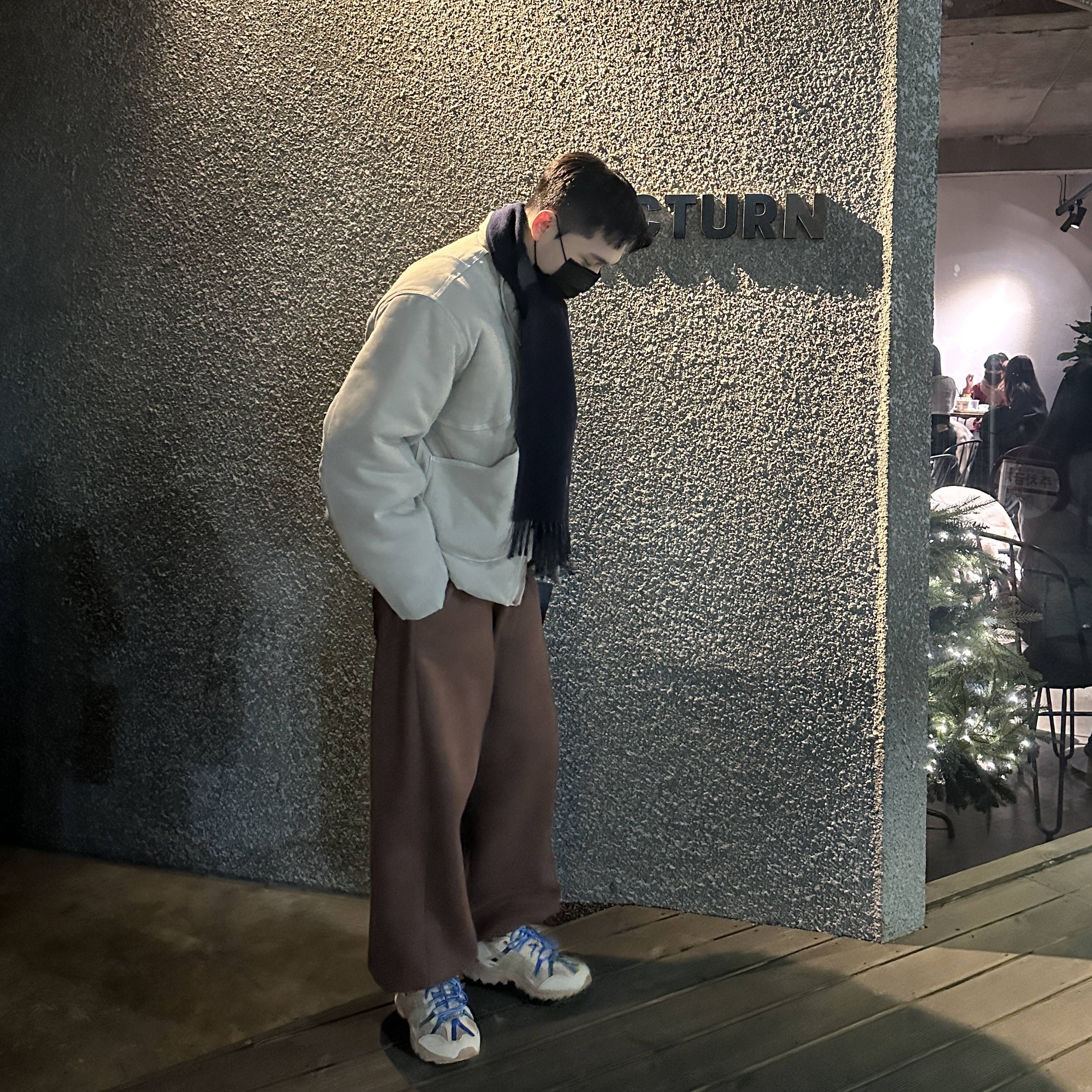 Asics x A.P.C. Gel-Sonoma 15-50 Beige 착용 스타일