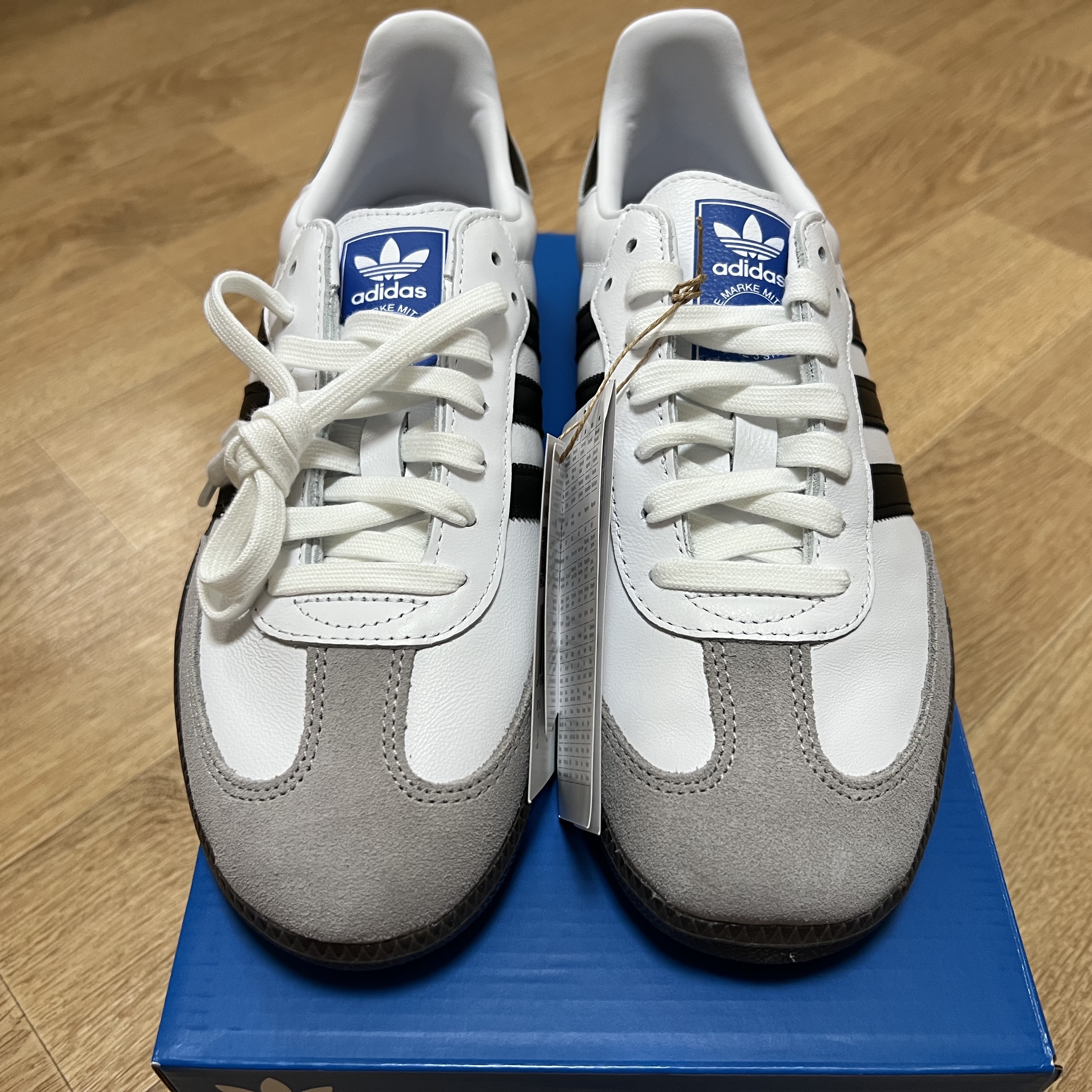 Adidas Samba OG Cloud White 착용 스타일 - 2