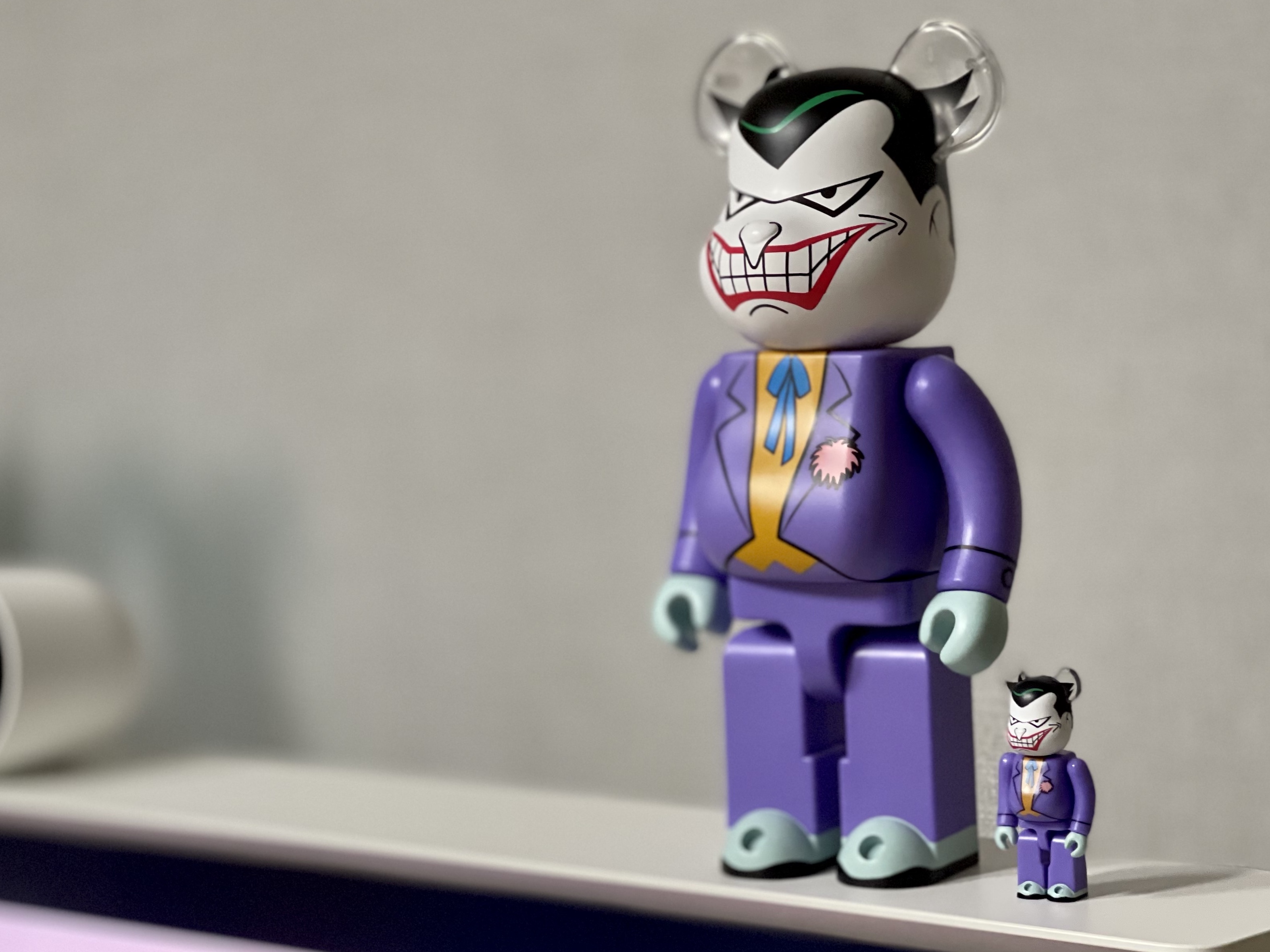 Bearbrick The Joker Batman The Animated Series Ver. 100% & 400% Set 착용 스타일