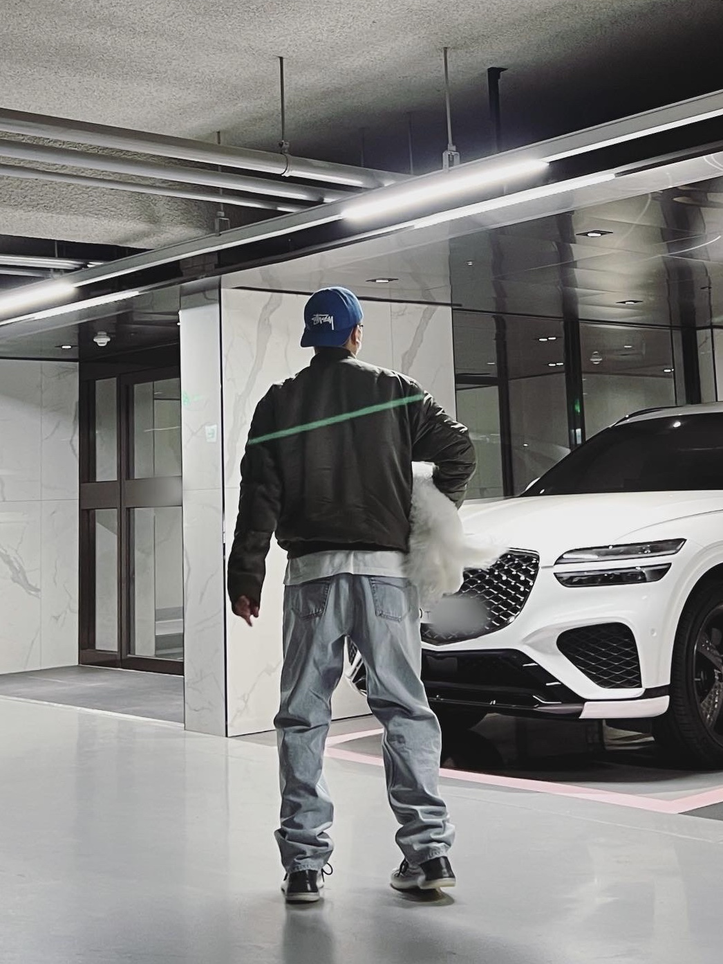 Adidas Yeezy QNTM Lifestyle 착용 스타일 - 1