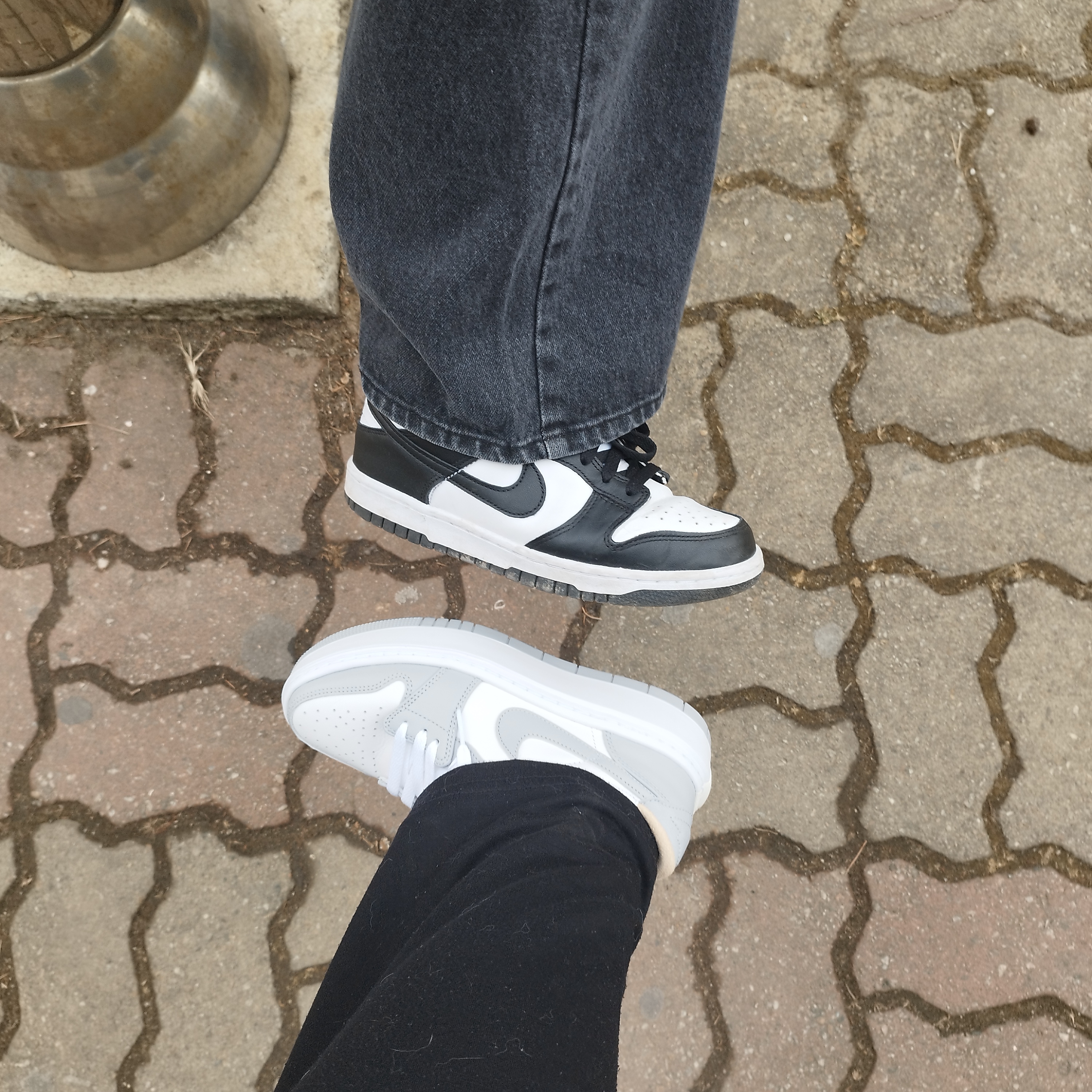 (W) Jordan 1 Elevate Low White and Wolf Grey, (W) Nike Dunk Low Black 착용 스타일 - 2