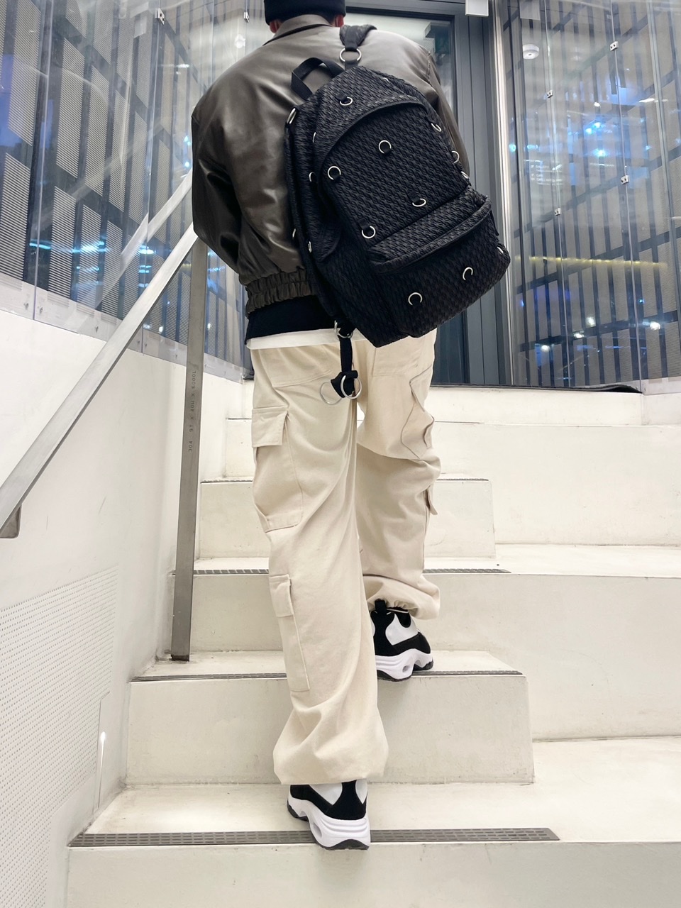 Nike x Comme des Garcons Homme Plus Air Max Sunder SP White Black 착용 스타일 - 5