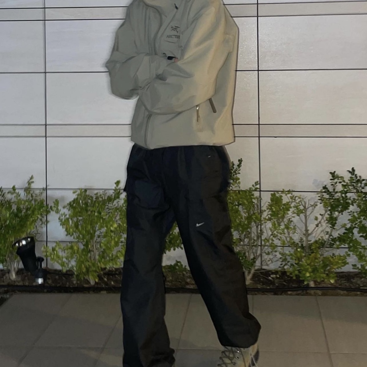 Arc'teryx Beta SV Jacket Distortion 착용 스타일 - 4
