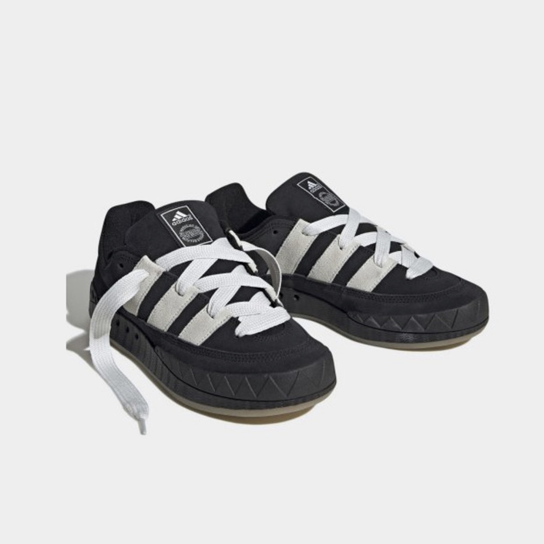 Adidas Adimatic Core Black Crystal White 착용 스타일
