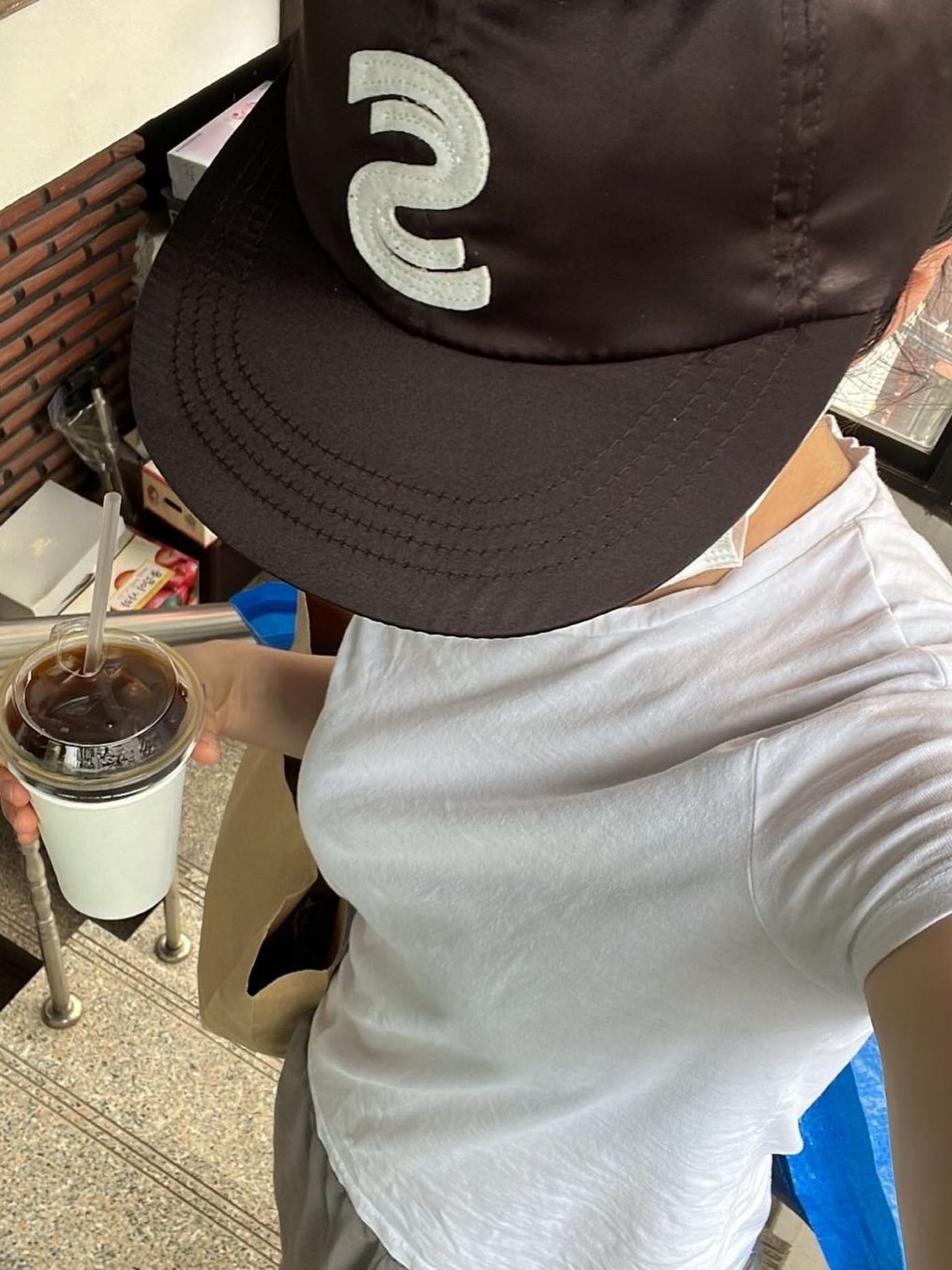 [KREAM 단독] Safarispot Emblem Patch Cap Black 착용 스타일