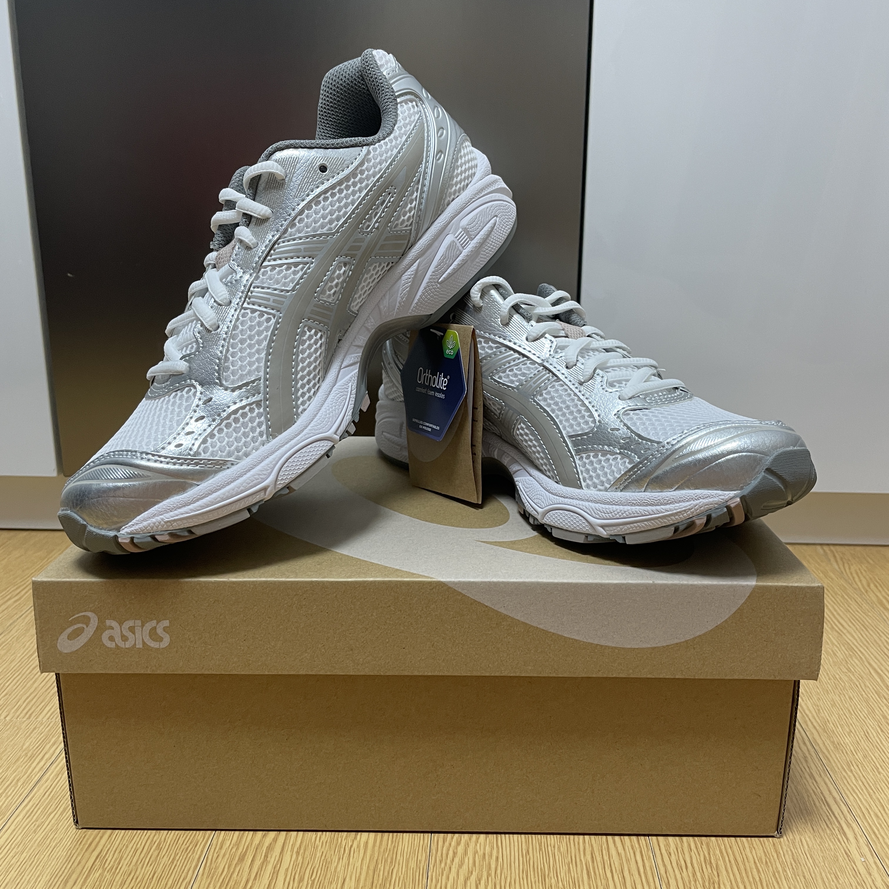 (W) Asics Gel-Kayano 14 White Moonrock 착용 스타일