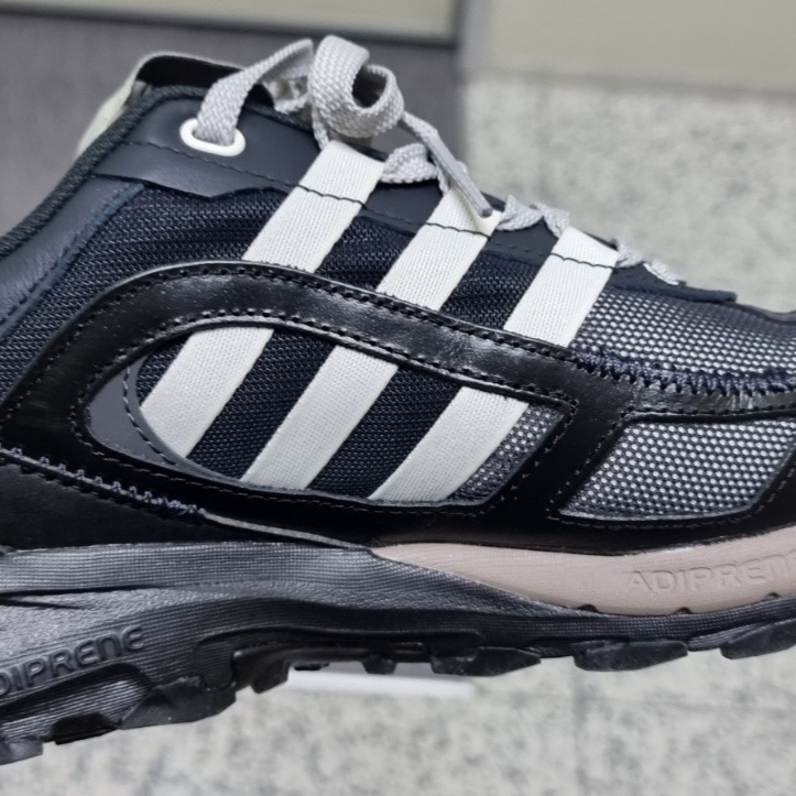 Adidas x Song for the Mute Shadowturf Core Black Night Grey 착용 스타일 - 1