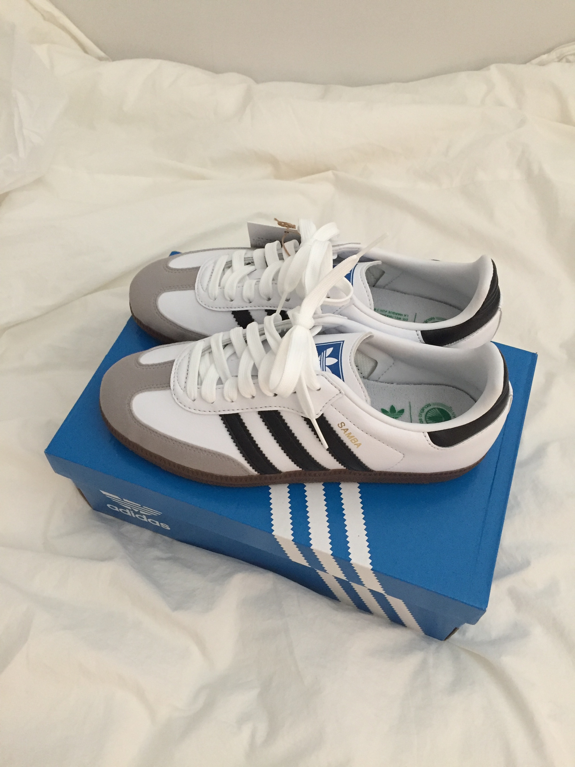 Adidas Samba Vegan White Black 착용 스타일 - 1