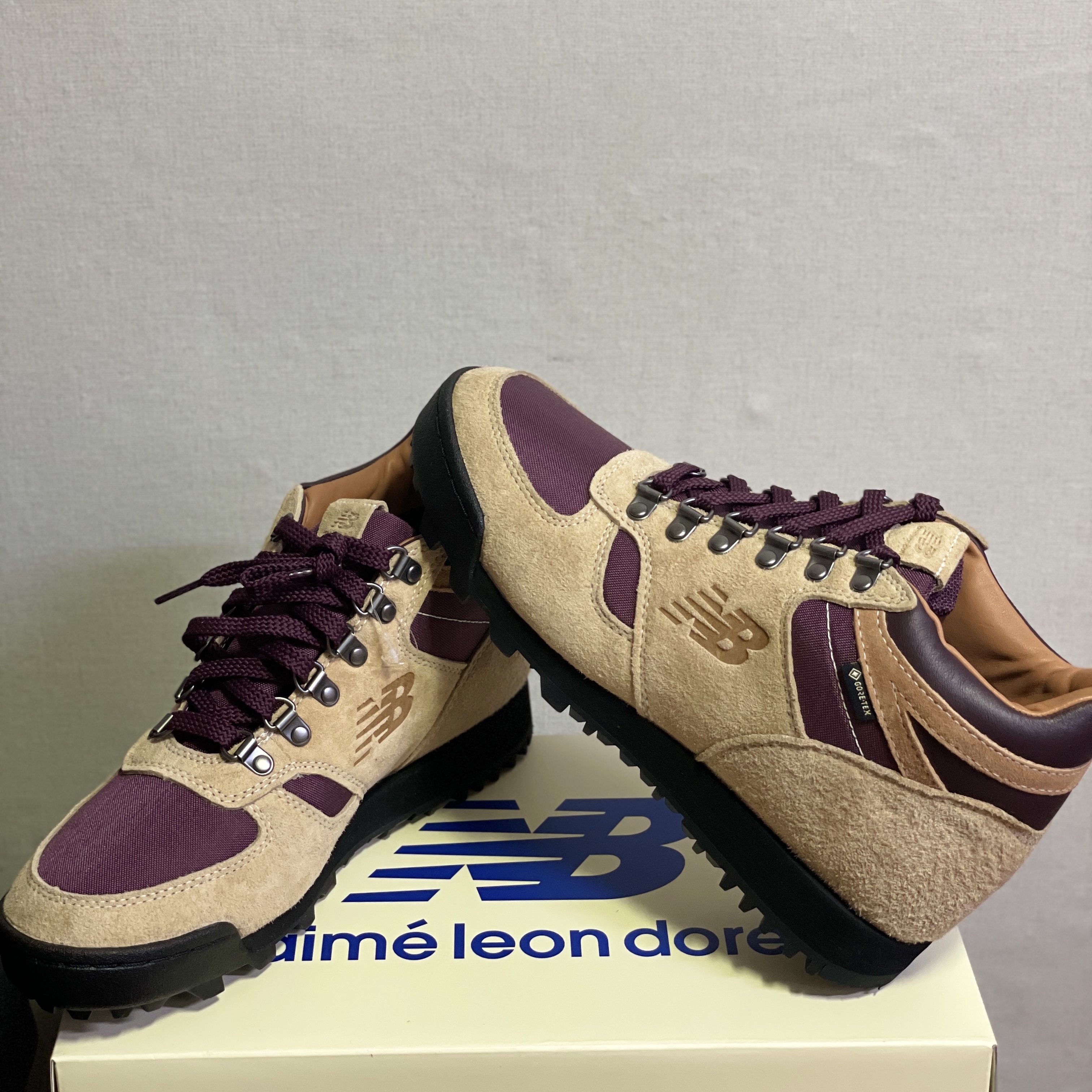 New Balance x Aime Leon Dore Rainier Tan 착용 스타일 - 2