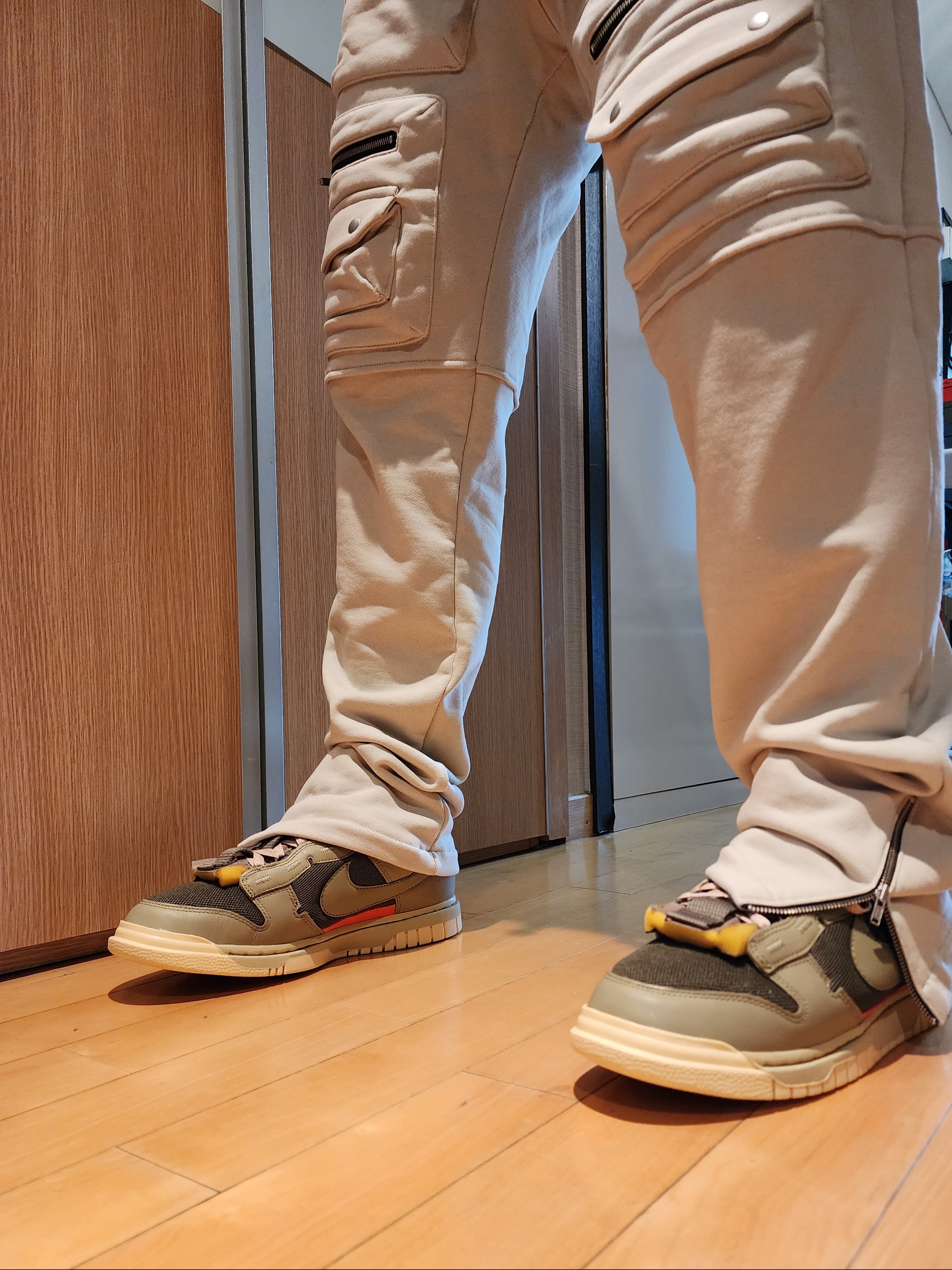 Nike Air Dunk Jumbo Medium Olive 착용 스타일