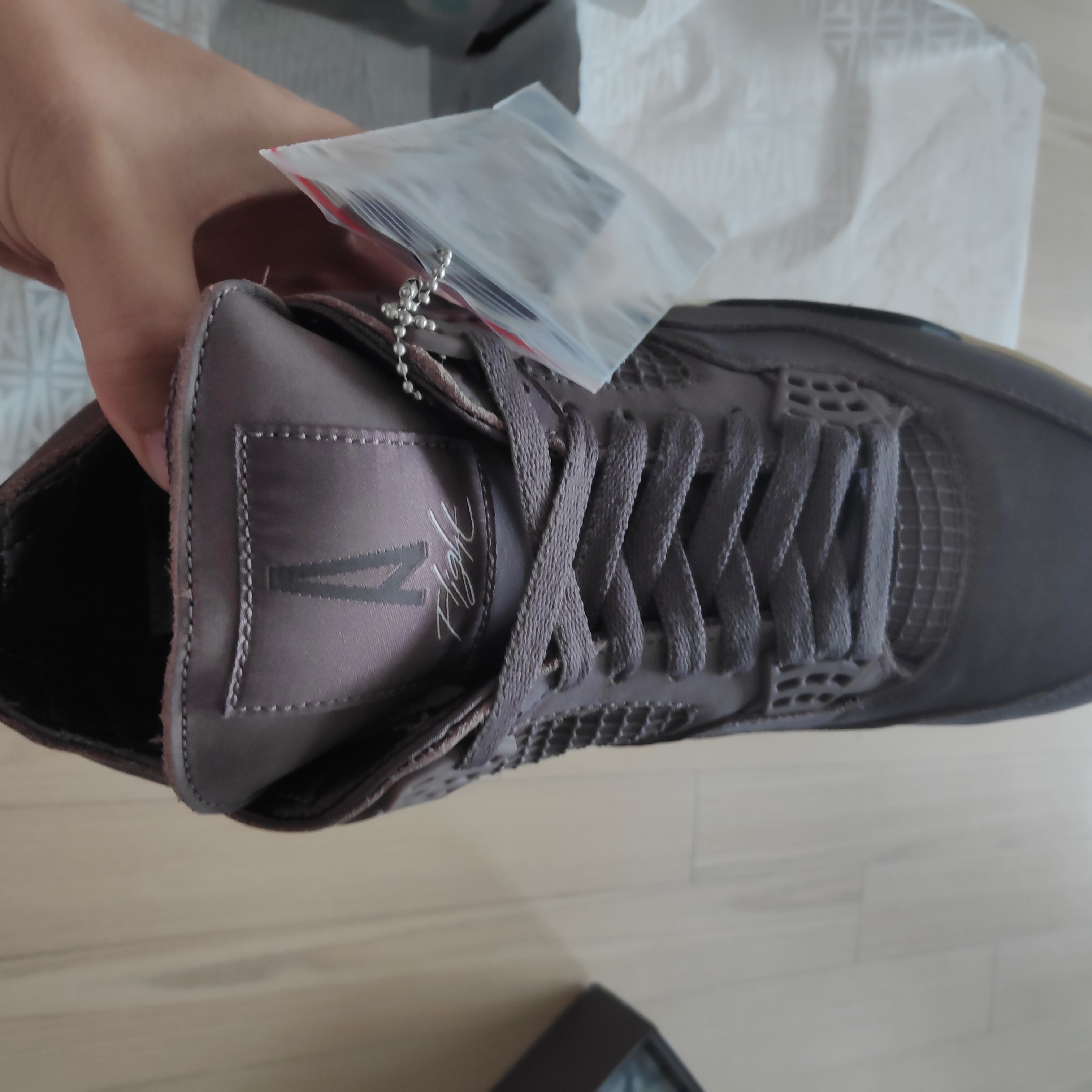 Jordan 4 x A Ma Maniere Retro Violet Ore 착용 스타일 - 5