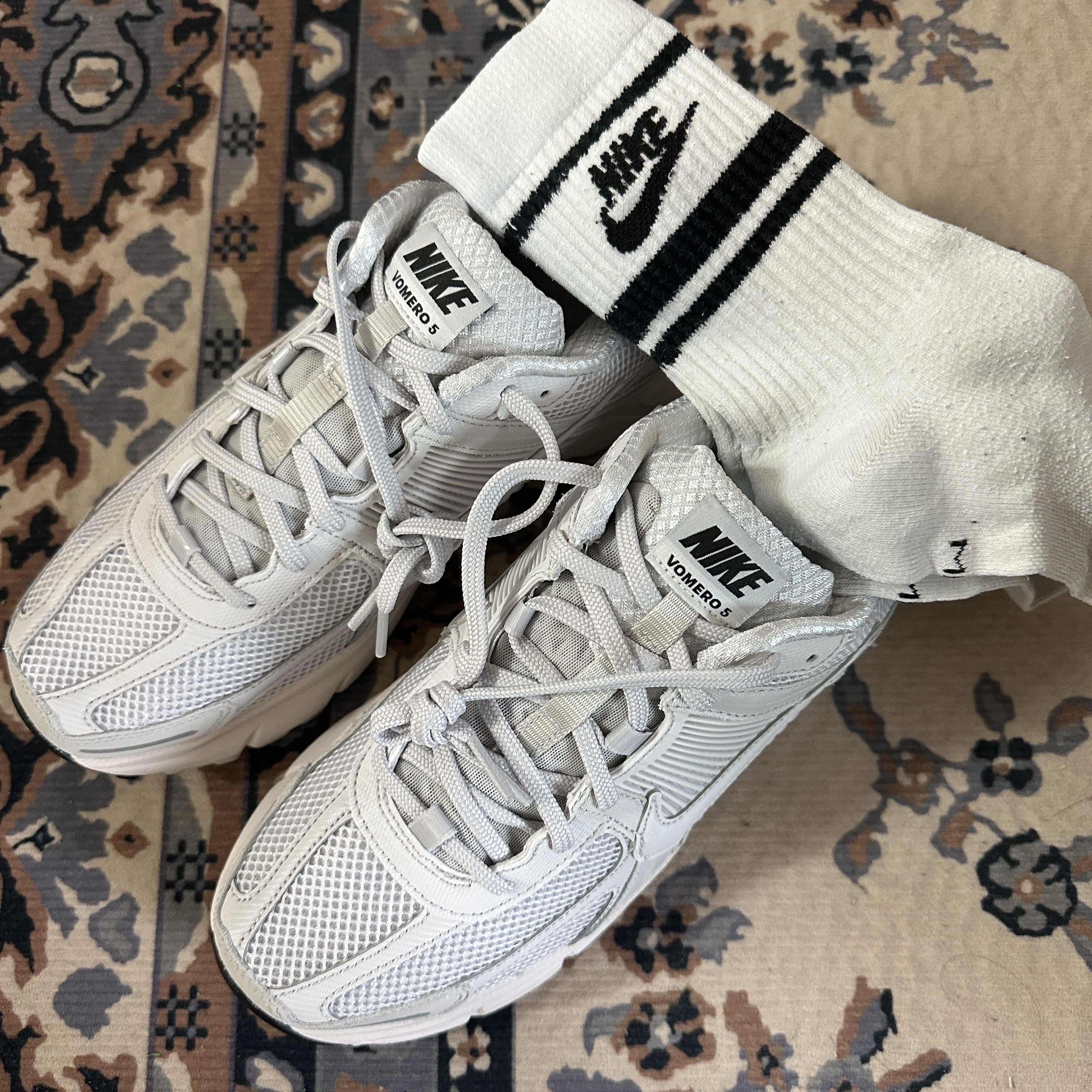 Nike Zoom Vomero 5 SP Vast Grey 2023 착용 스타일 - 2
