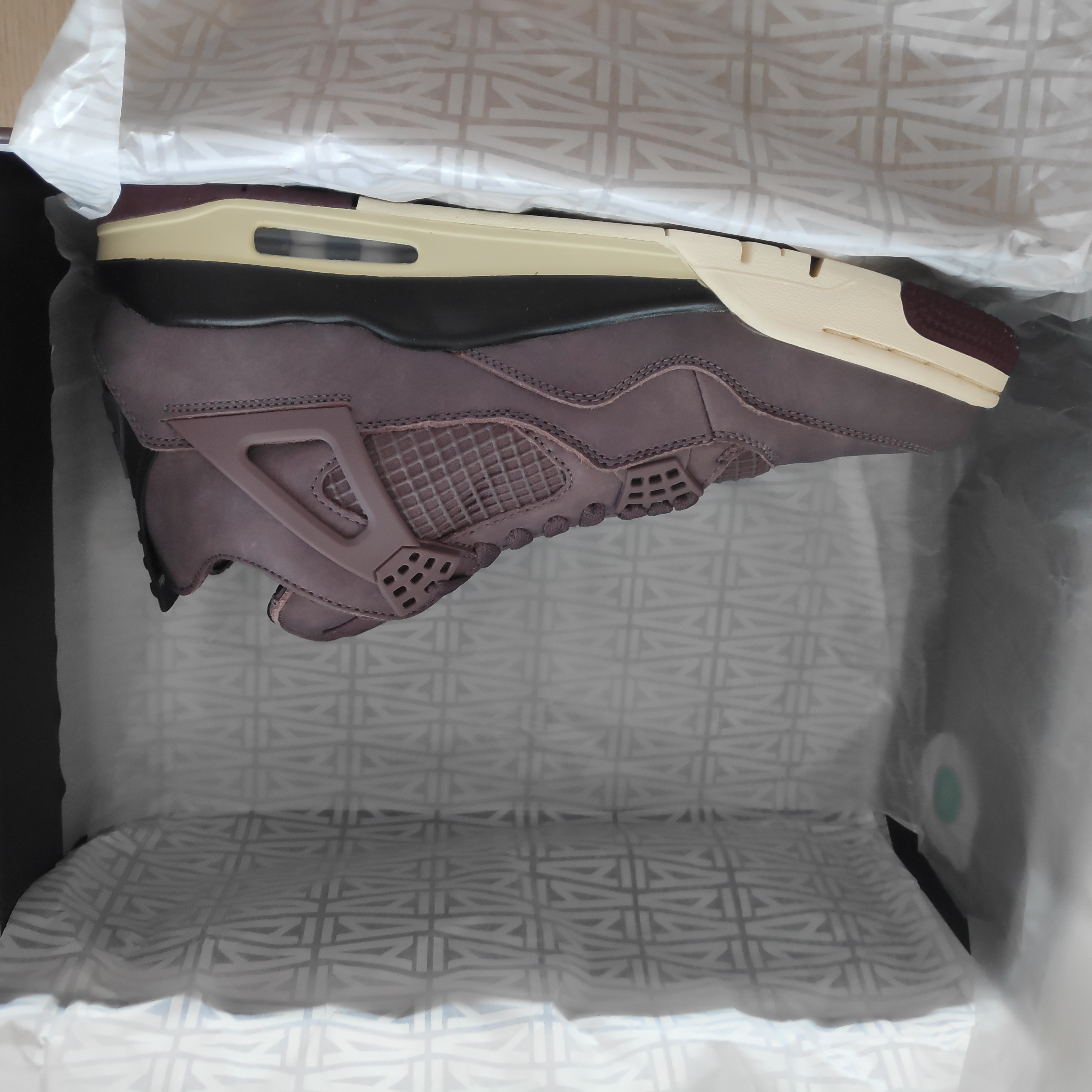 Jordan 4 x A Ma Maniere Retro Violet Ore 착용 스타일 - 4