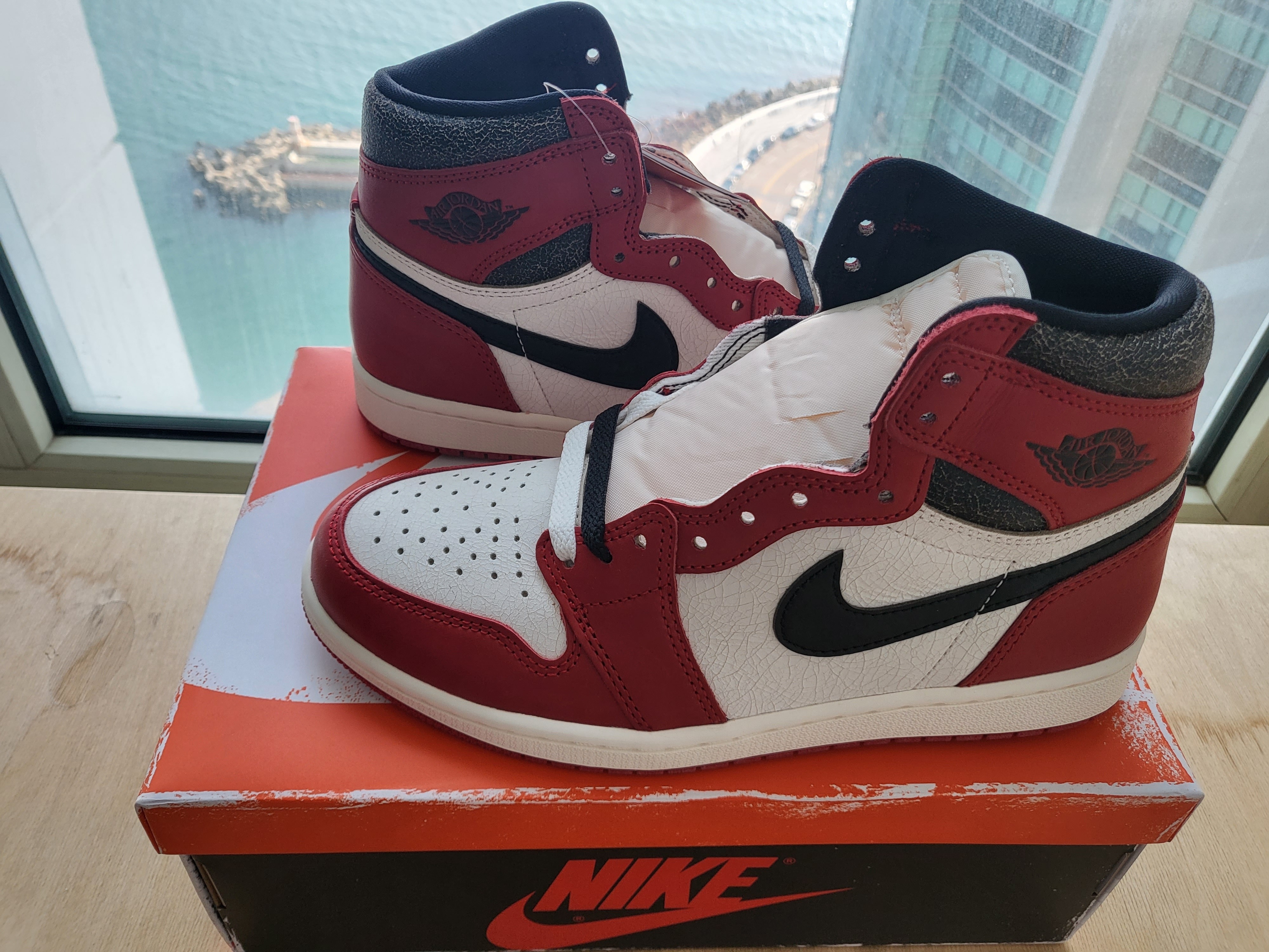 Jordan 1 Retro High OG Chicago 2022 착용 스타일 - 2