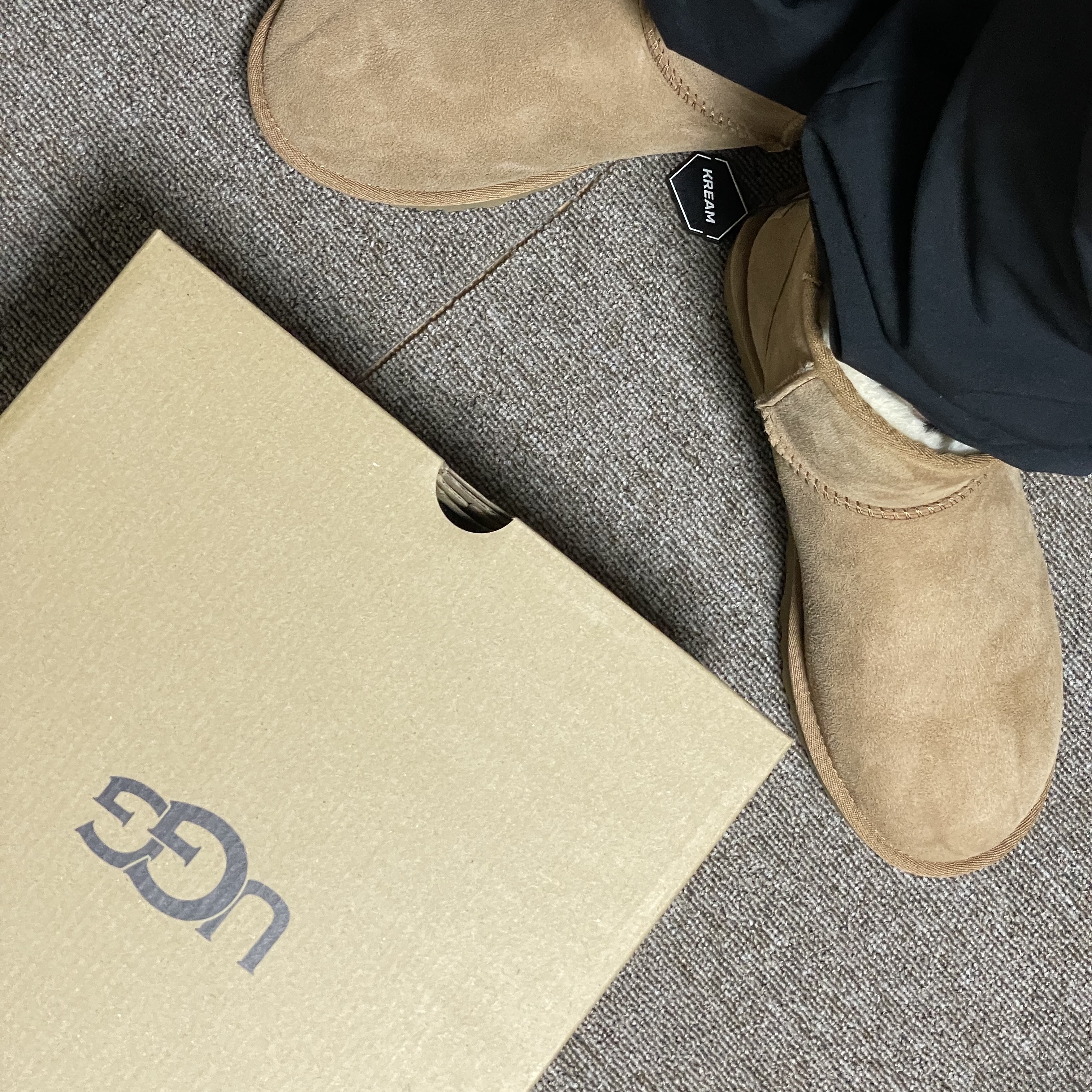 (W) UGG Classic Mini II Boots Chestnut 착용 스타일 - 2
