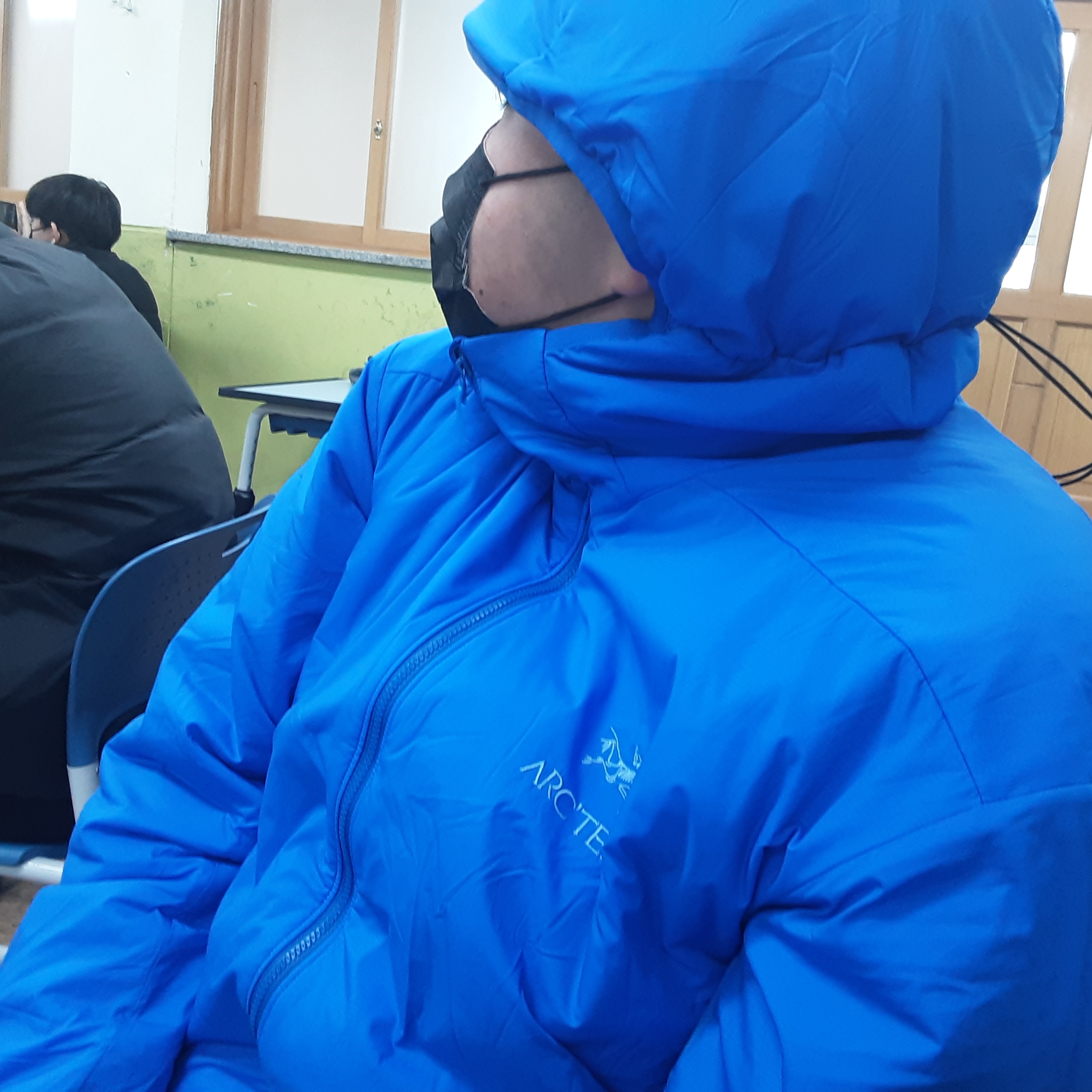 Arc'teryx Atom LT Hoody Fluidity 착용 스타일 - 3