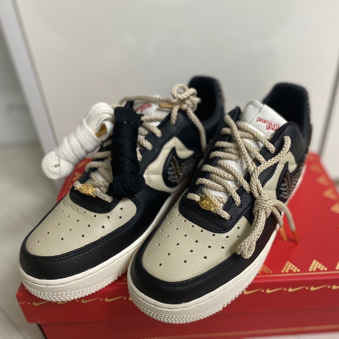 (W) Nike x Premium Goods Air Force 1 Low Black Sand 착용 스타일 - 2