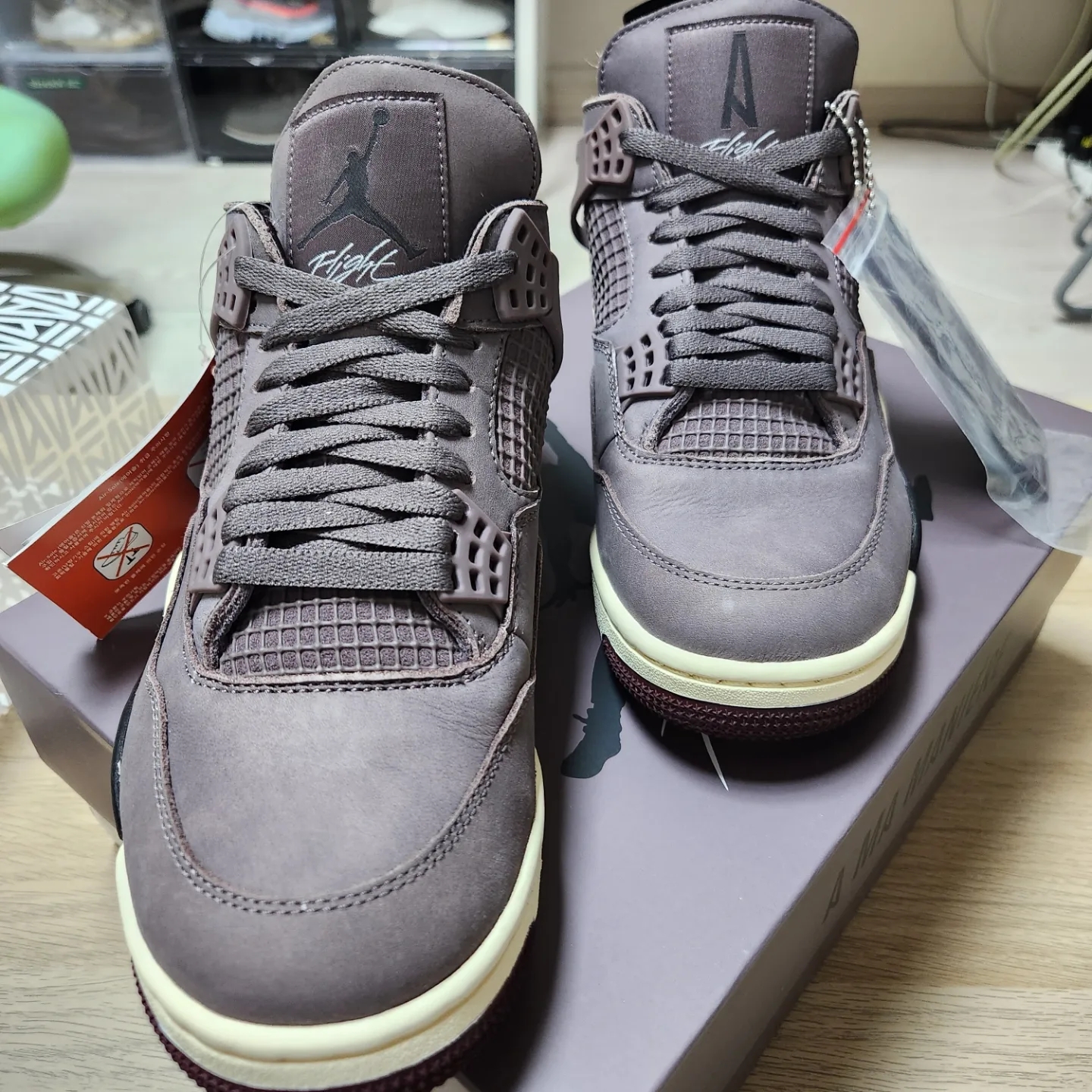 Jordan 4 x A Ma Maniere Retro Violet Ore 착용 스타일 - 3